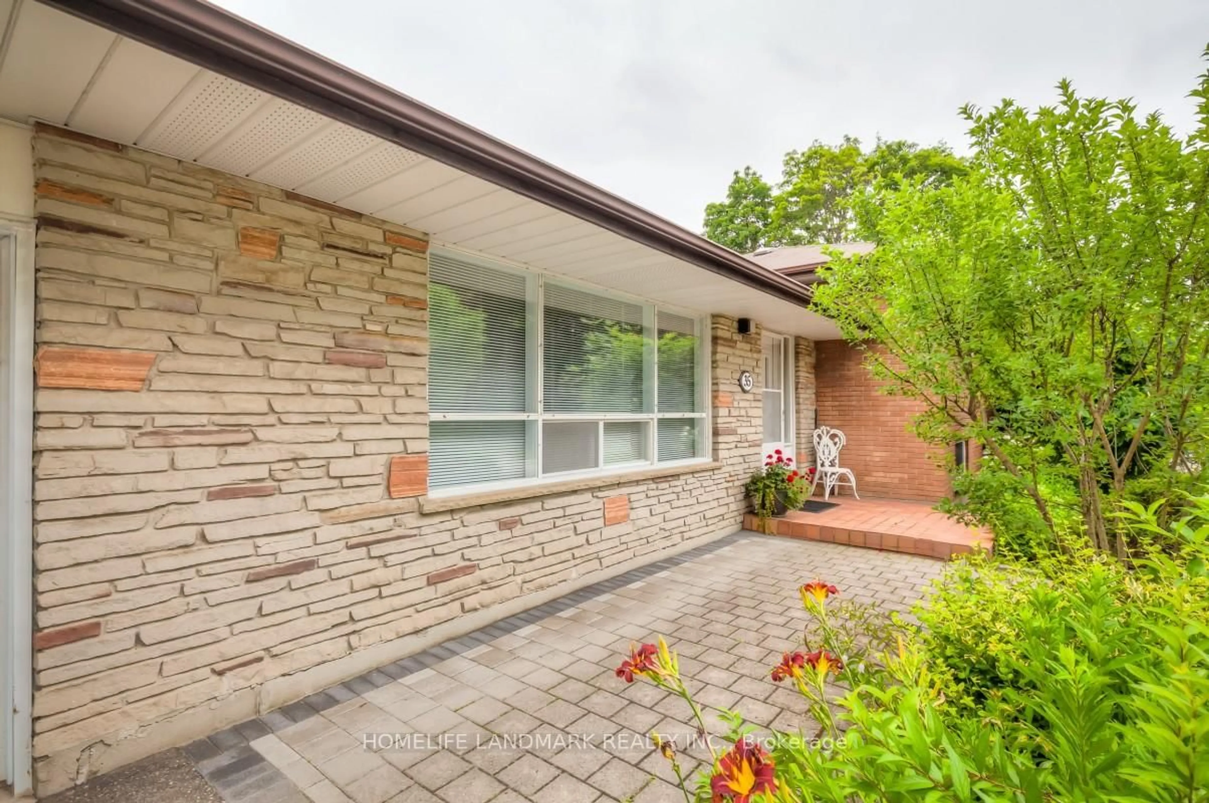 Home with brick exterior material, street for 35 Gladiator Rd, Markham Ontario L3P 1J1