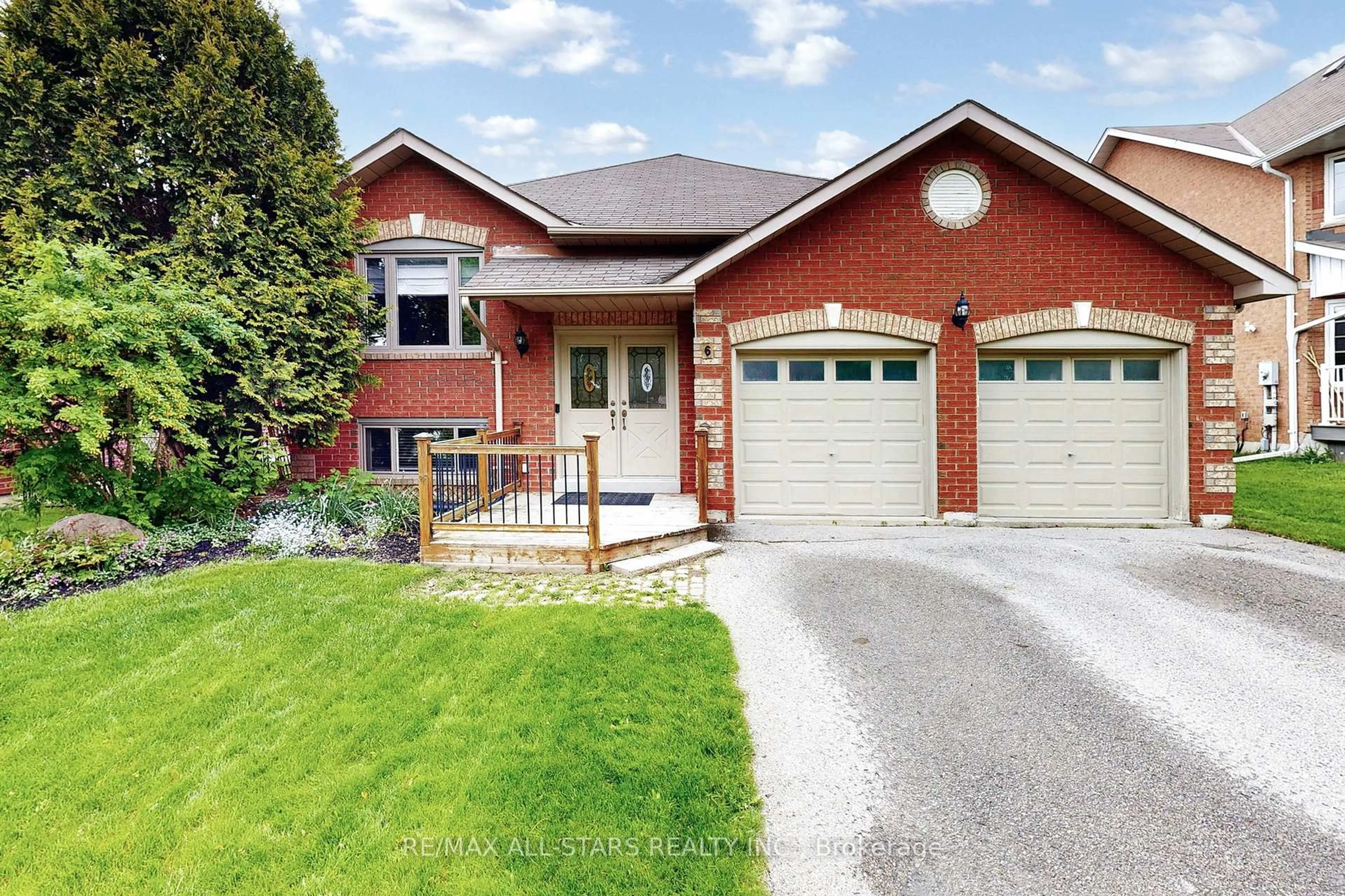 Home with brick exterior material, street for 6 Forsythe Dr, Uxbridge Ontario L9P 1V7