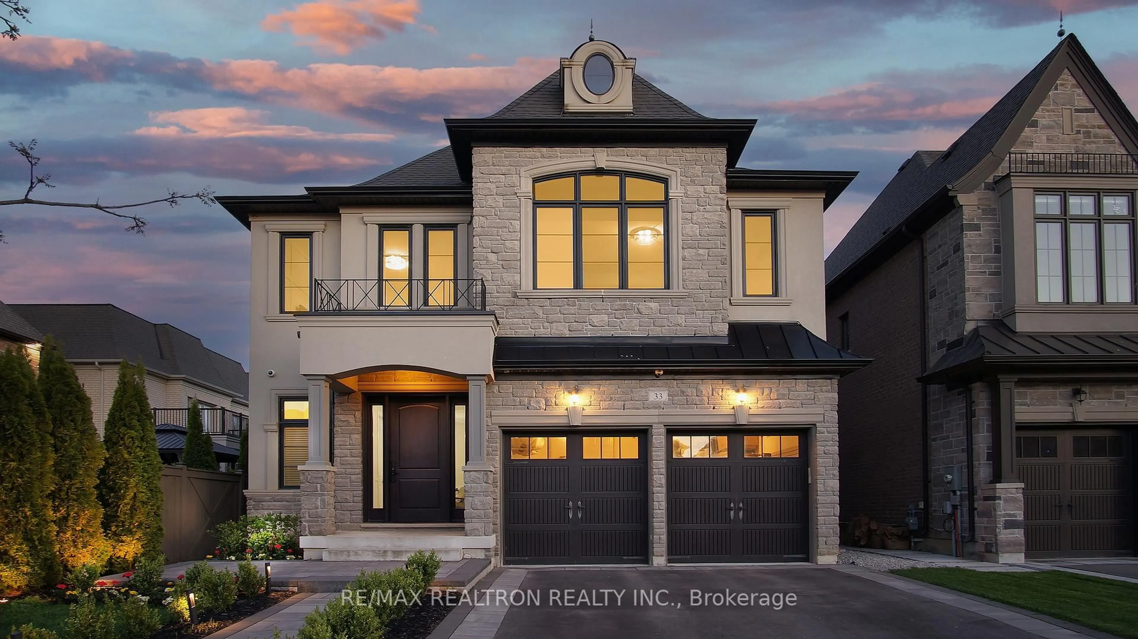 Home with brick exterior material, street for 33 Lavender Valley Rd, King Ontario L7B 0B9