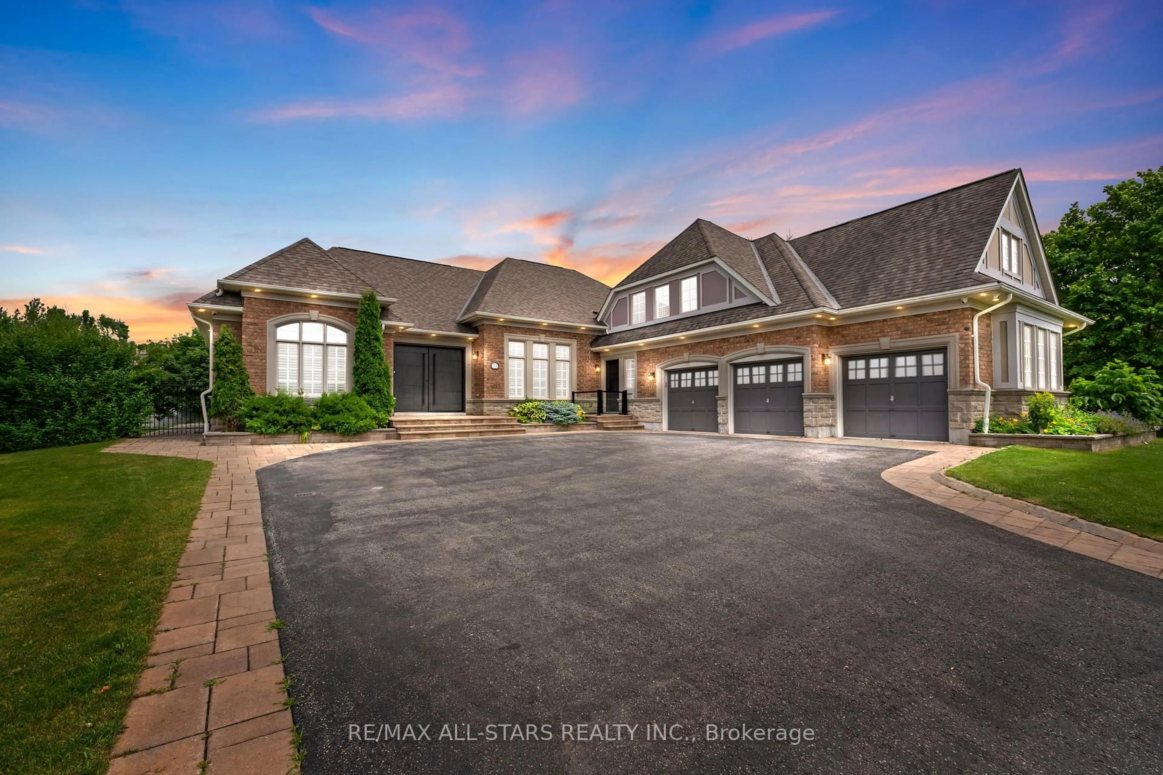 Unknown for 21 Country Club Cres, Uxbridge Ontario L9P 0B8