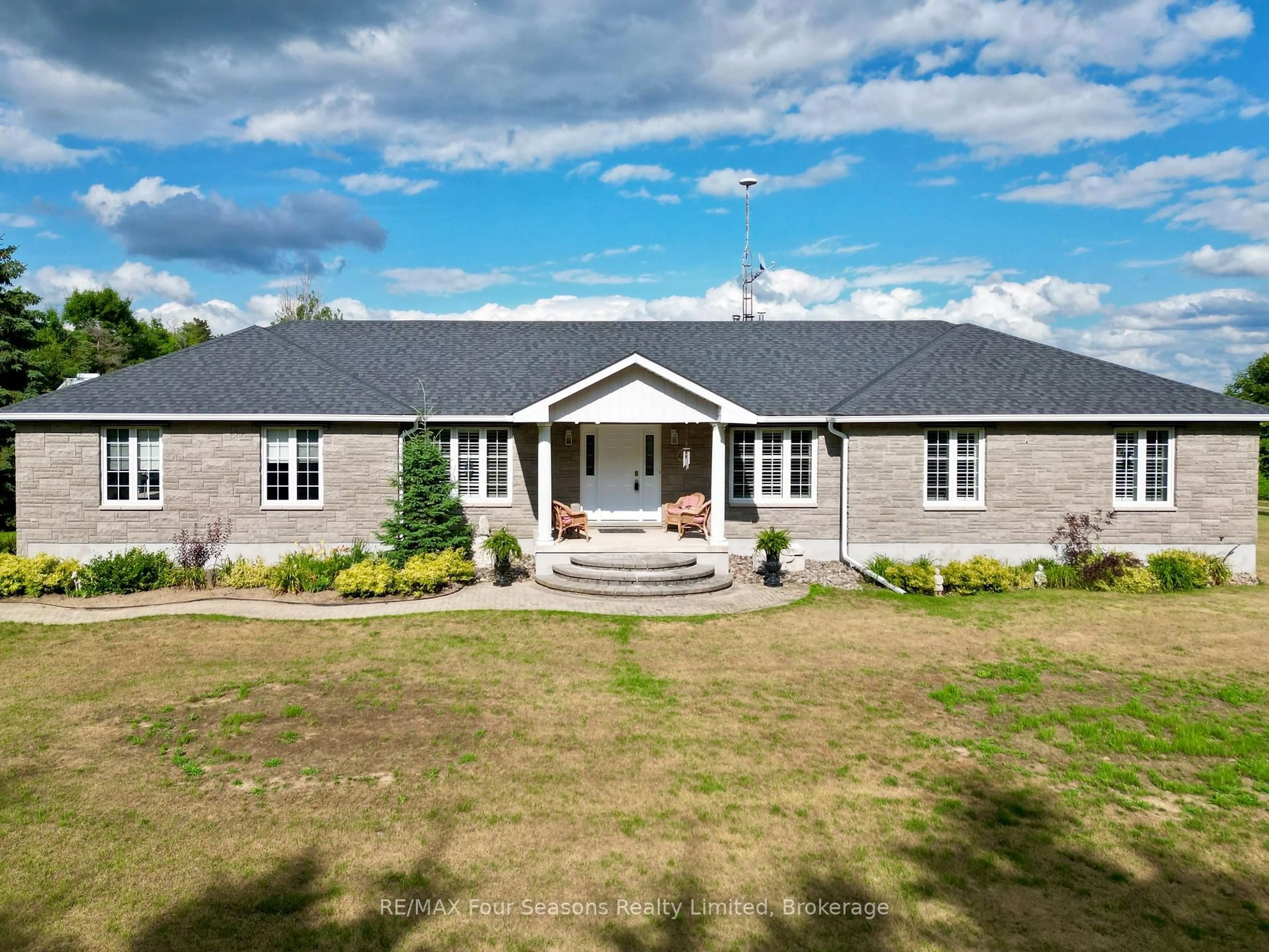 A pic from outside/outdoor area/front of a property/back of a property/a pic from drone, building for 6853 Pine Plains Rd, Adjala-Tosorontio Ontario L0M 1J0