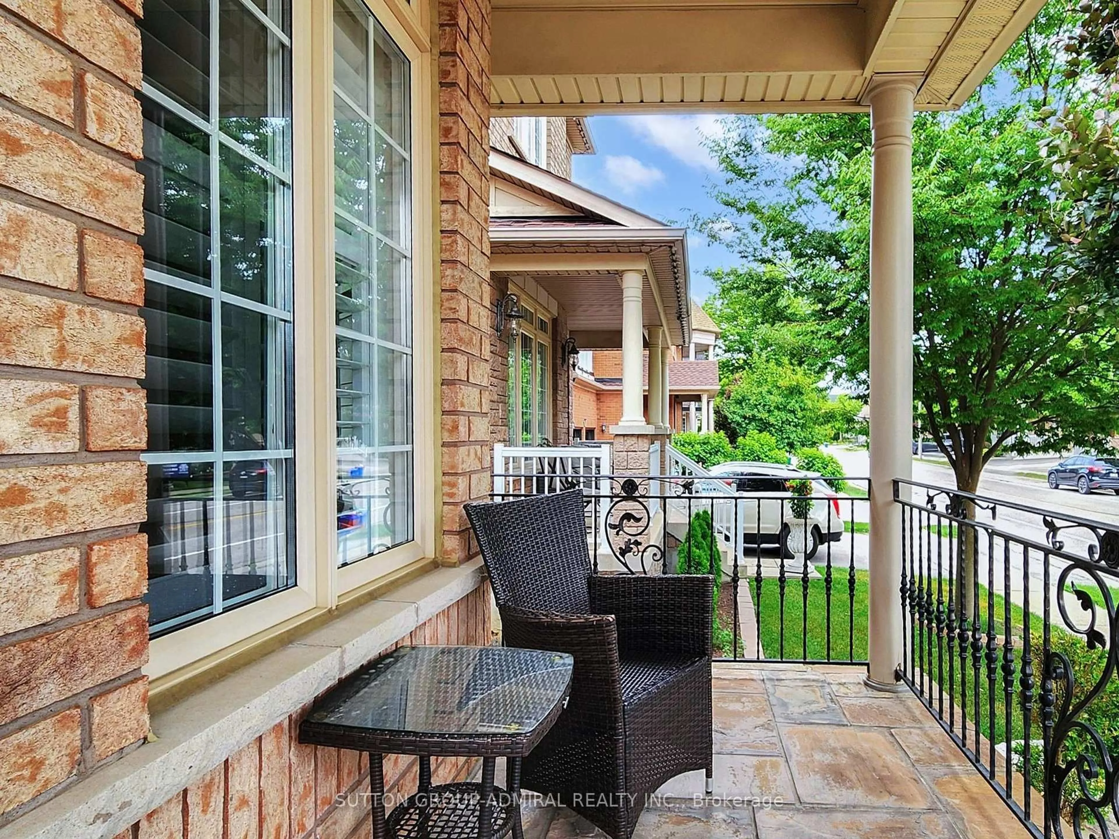 Patio, street for 155 Vellore Ave, Vaughan Ontario L4H 2W4