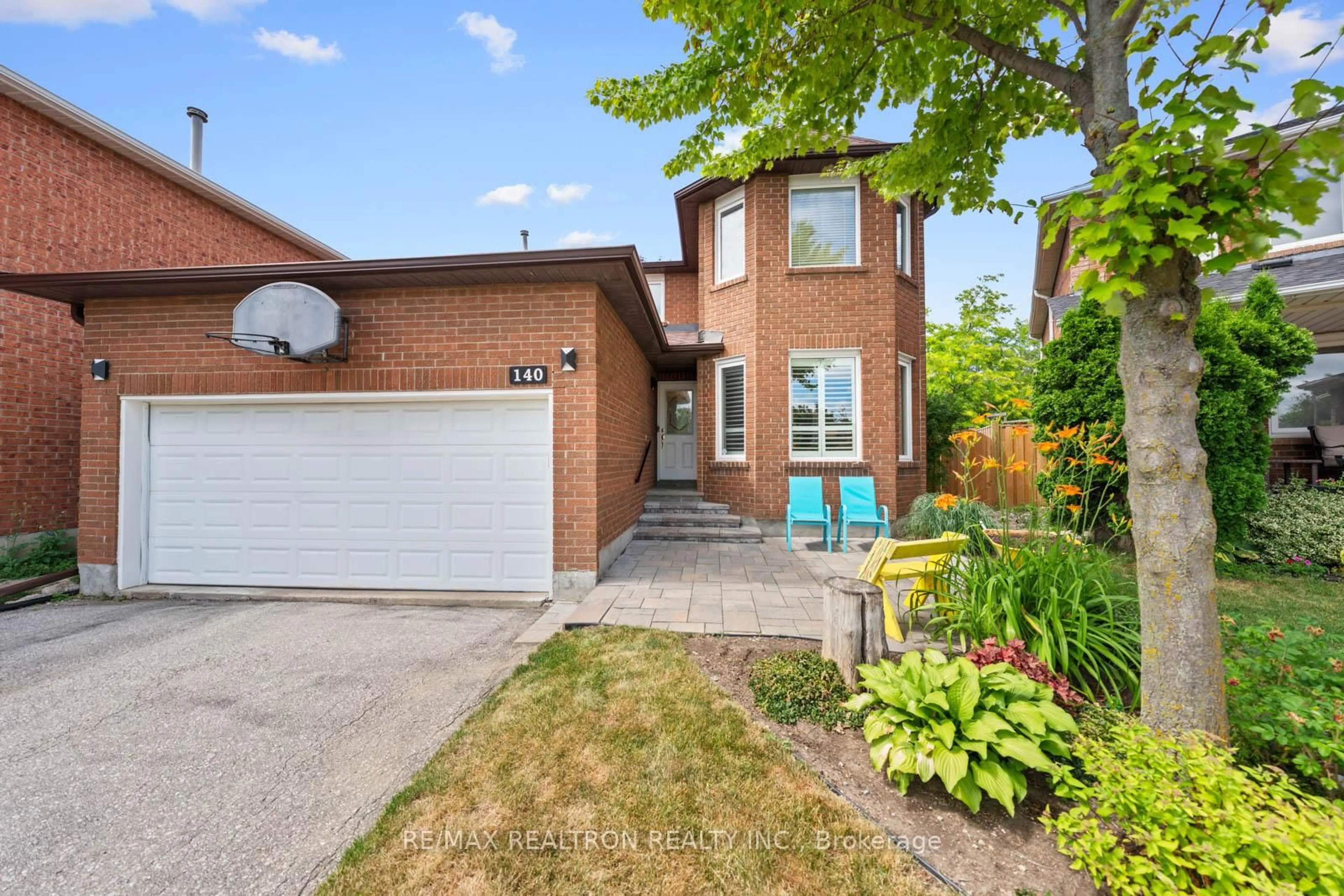 Home with brick exterior material, street for 140 Millcroft Way, Vaughan Ontario L4J 6P6