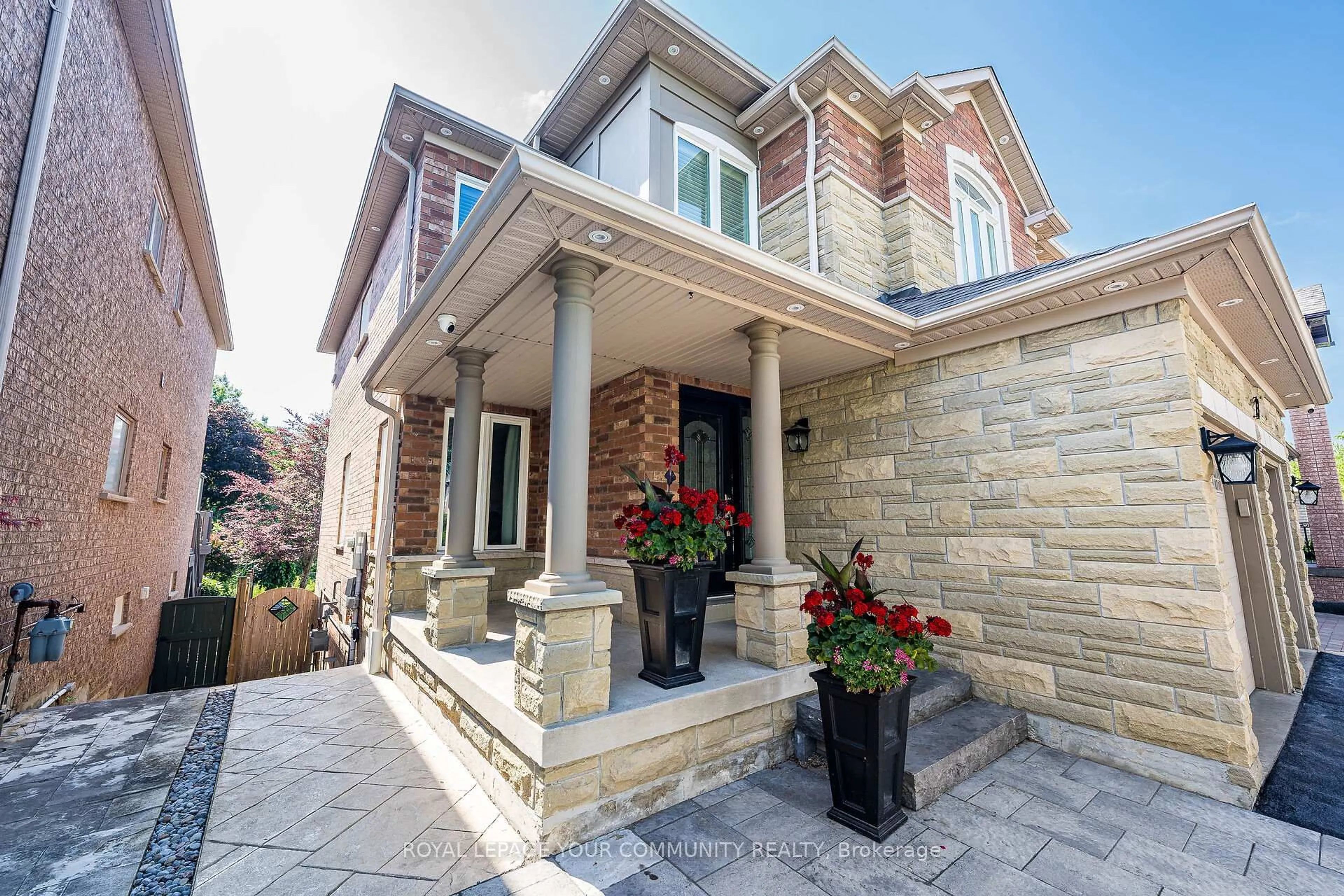 Home with brick exterior material, street for 63 Regency View Hts, Vaughan Ontario L6A 3T8