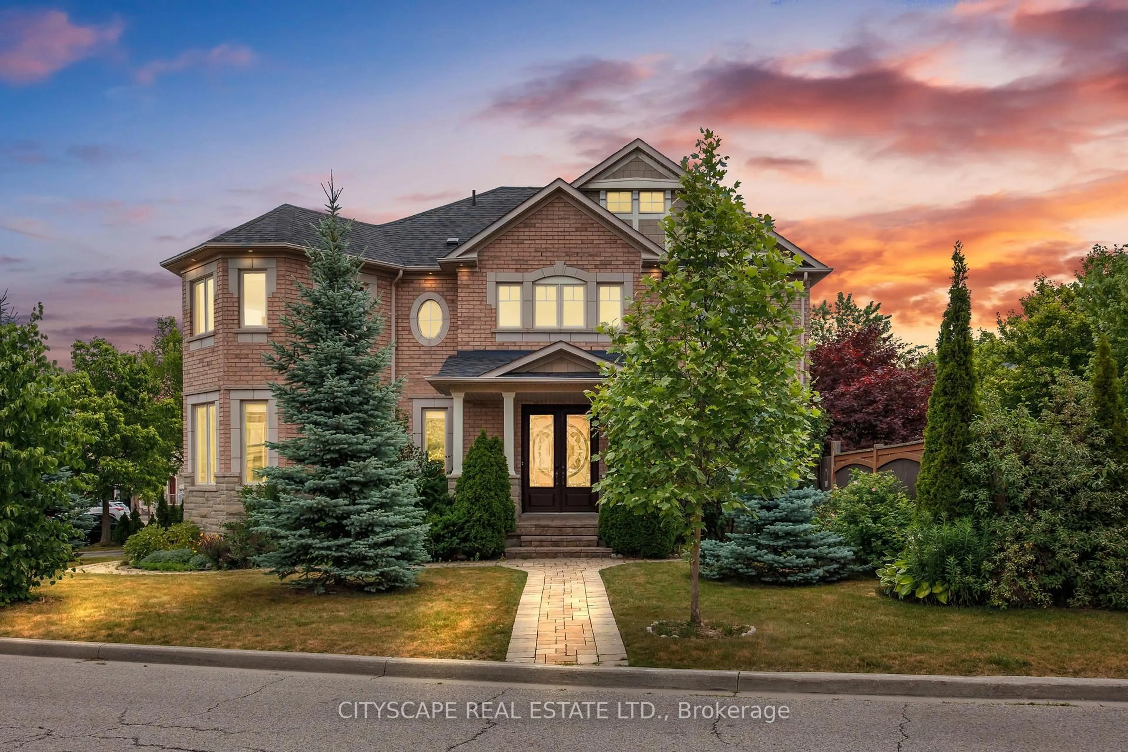 Home with brick exterior material, street for 1 Pitney Ave, Richmond Hill Ontario L4E 4Y7