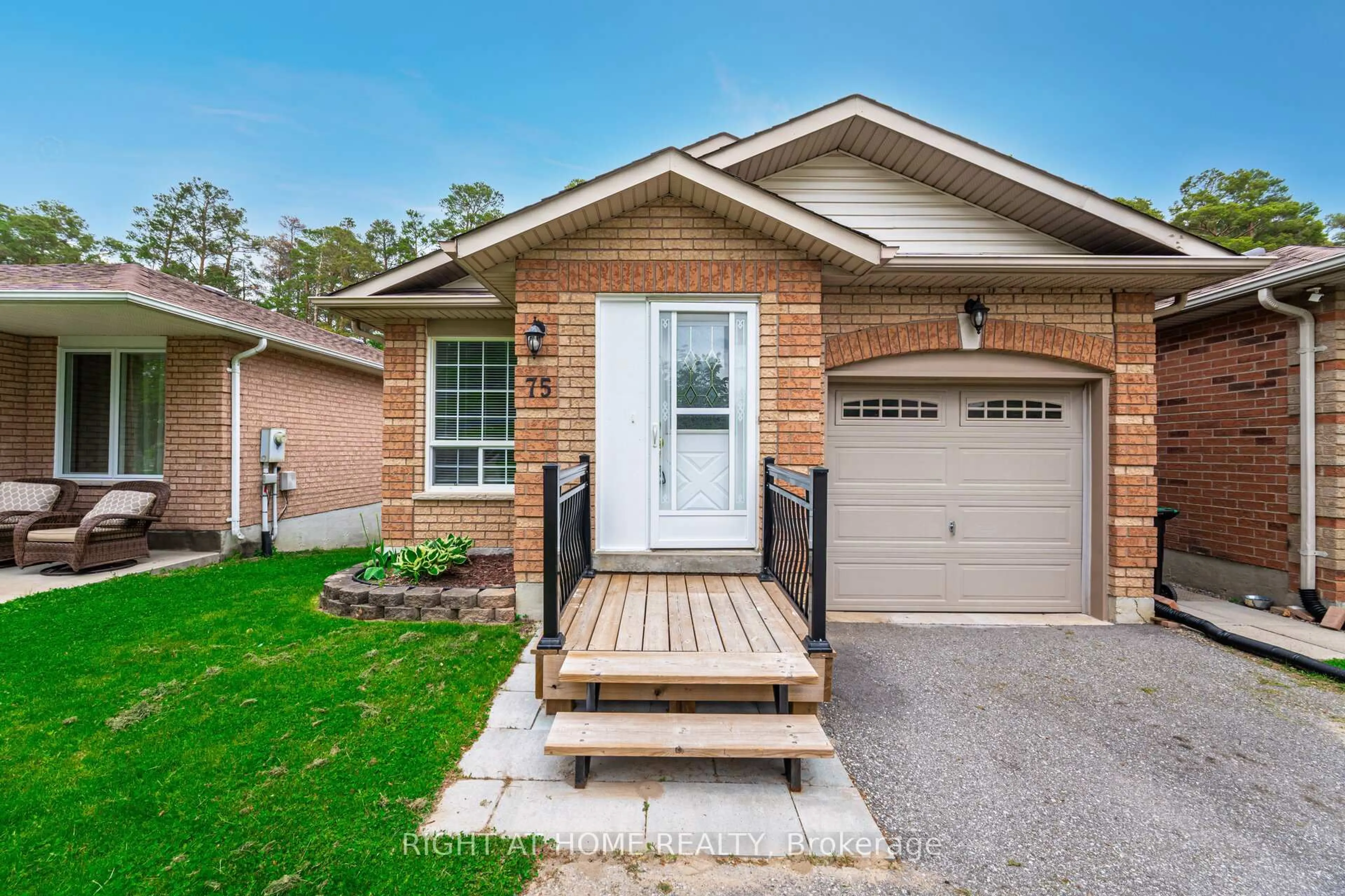Home with brick exterior material, street for 75 Kate Aitken Cres, New Tecumseth Ontario L0G 1A0
