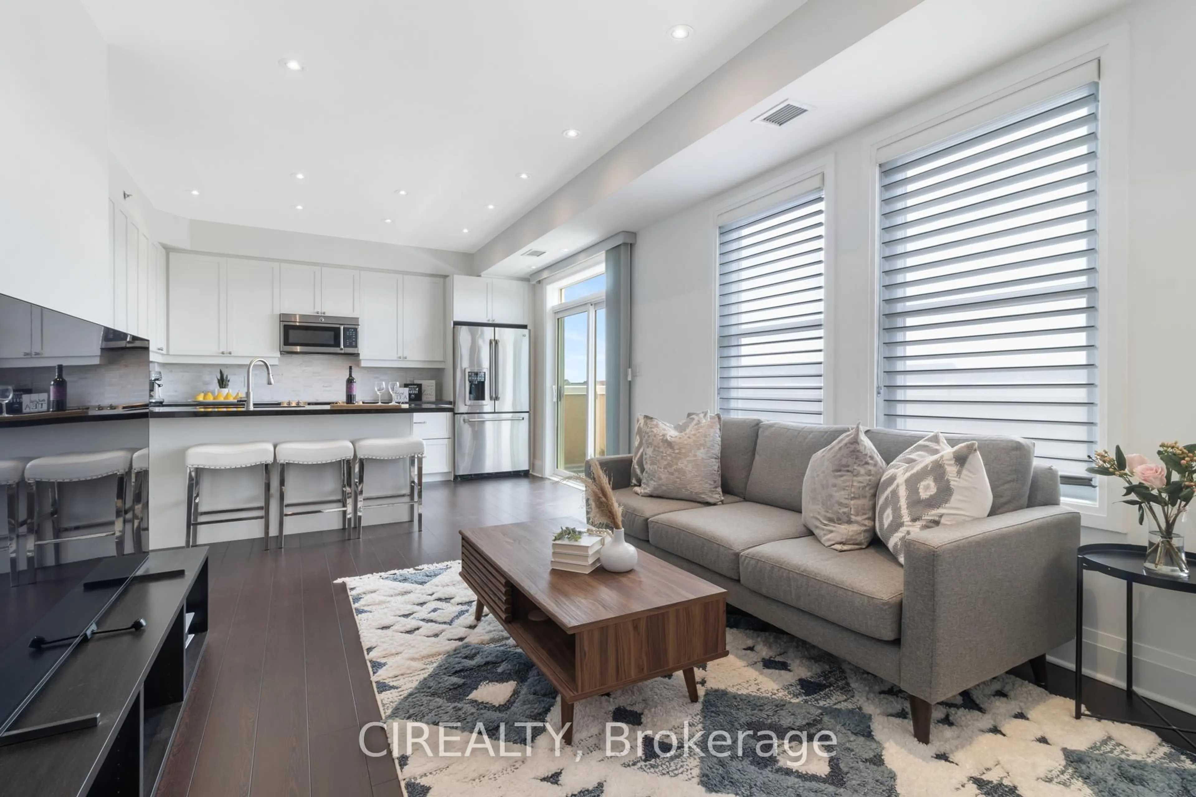 Open concept kitchen, unknown for 28 Prince Regent St #PH 23, Markham Ontario L6C 0V5
