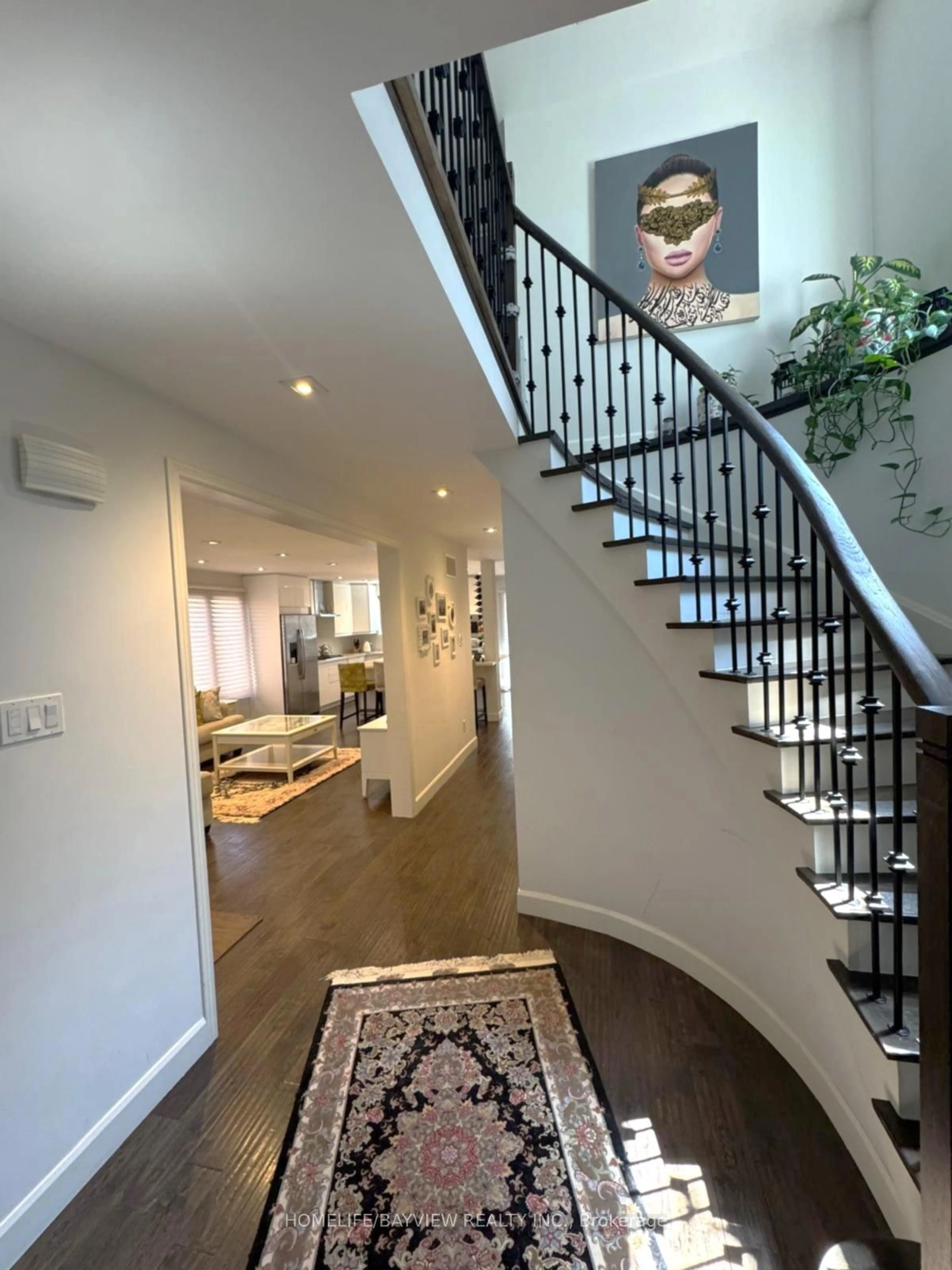 Unknown for 23 Holm Cres, Markham Ontario L3T 5M4