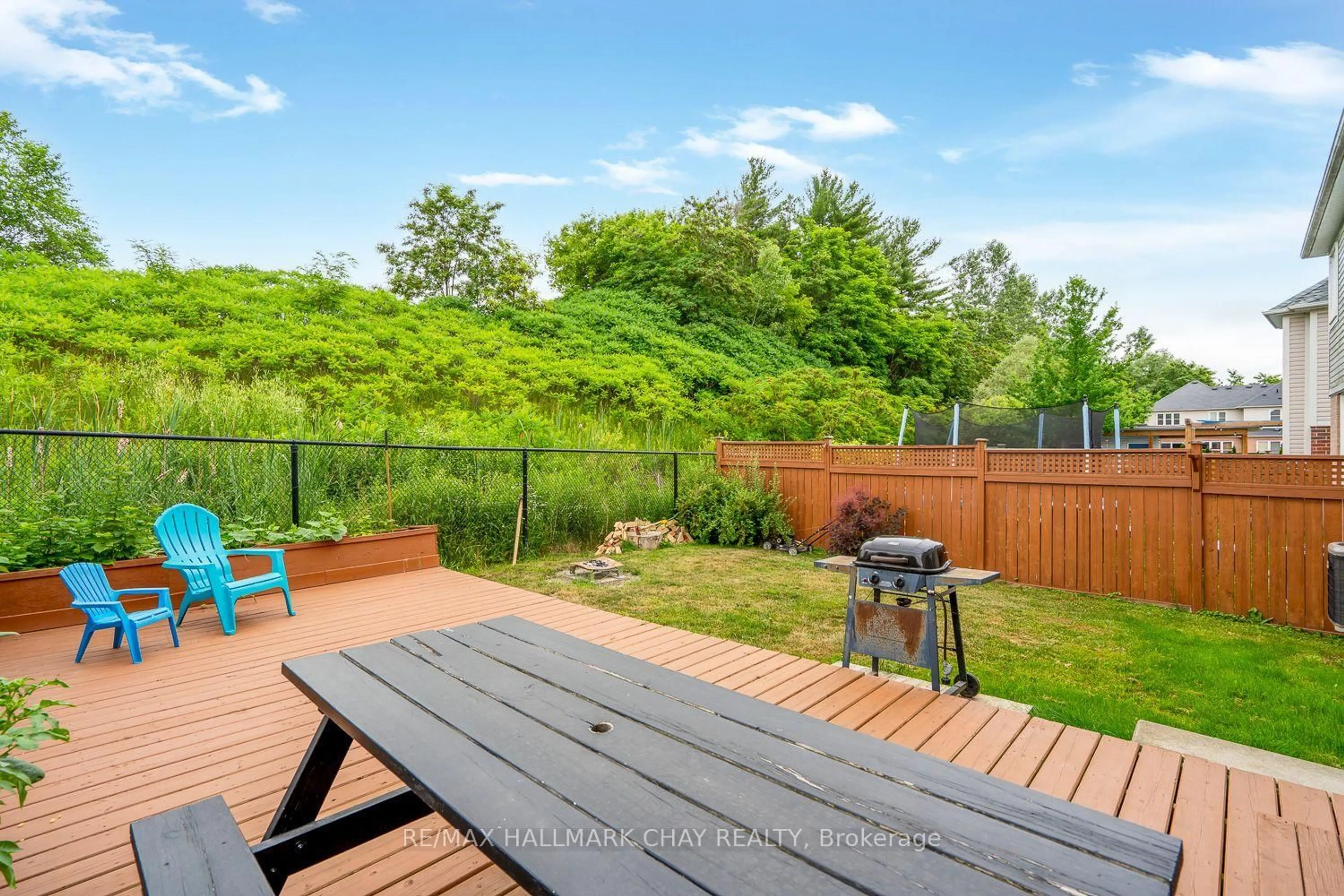 Patio, water/lake/river/ocean view for 38 Steele St, New Tecumseth Ontario L9R 0E6