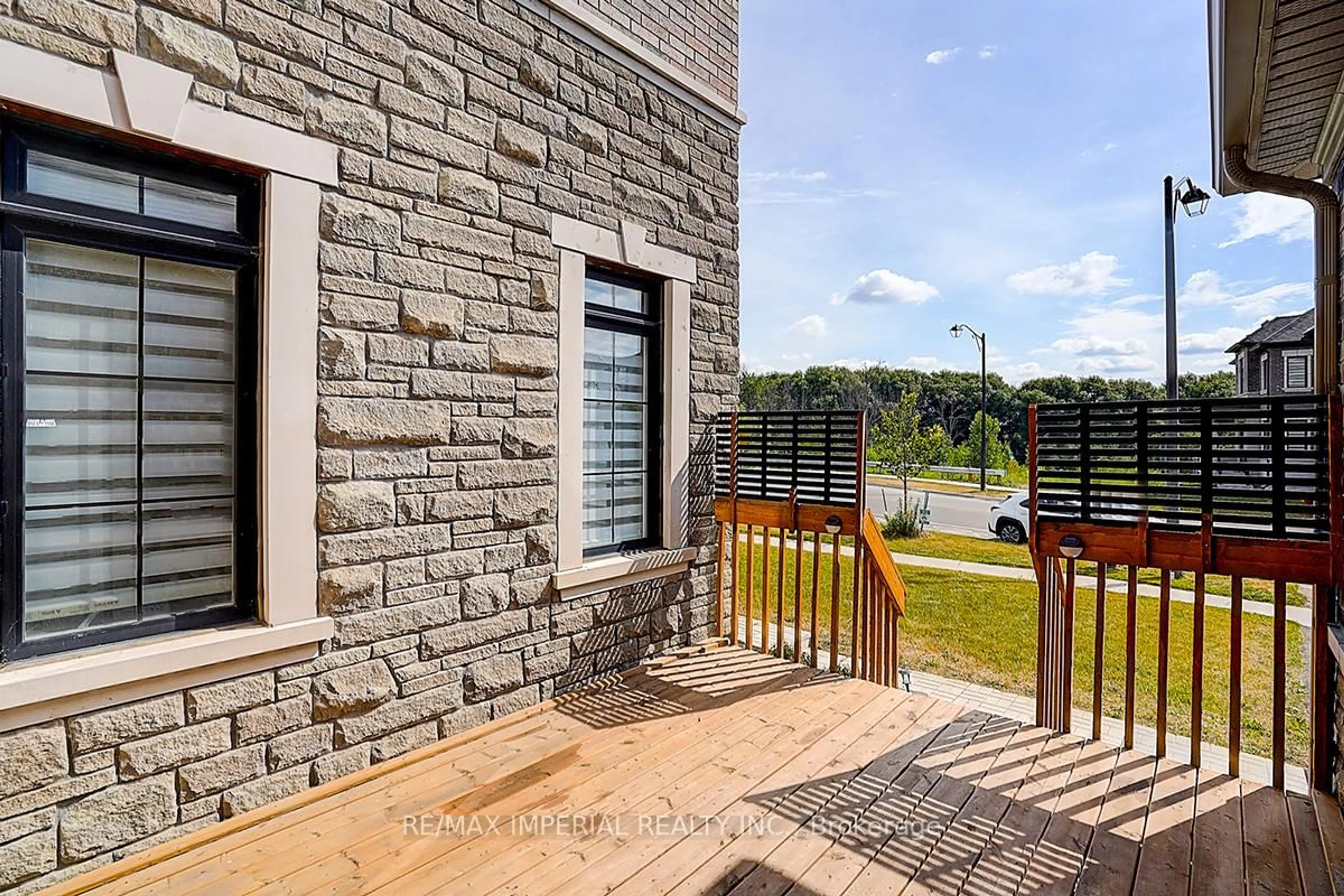 Home with brick exterior material, unknown for 135 McCague Ave, Richmond Hill Ontario L4S 0M2