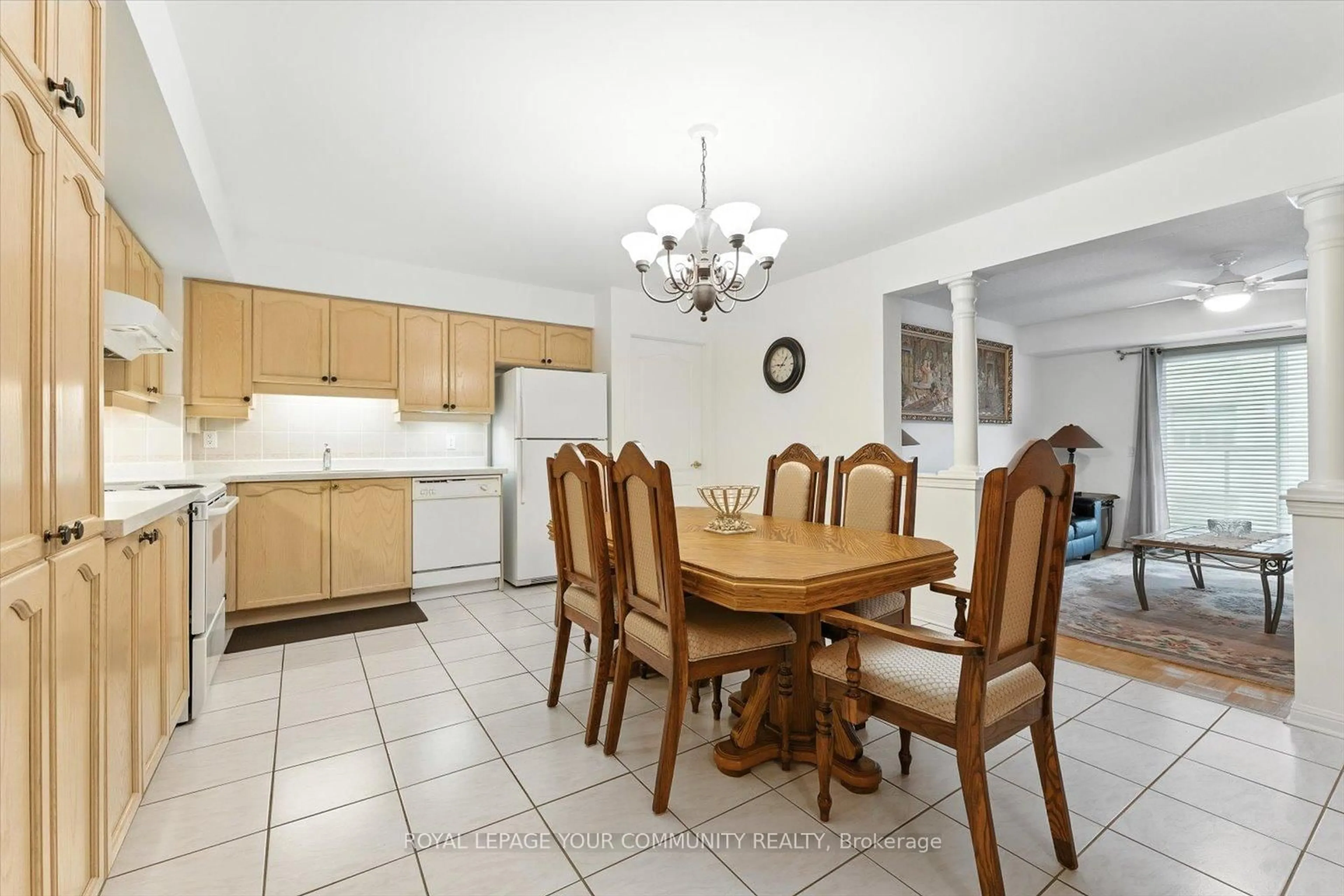 Dining room, unknown for 2502 Rutherford Rd #307, Vaughan Ontario L4K 5N6