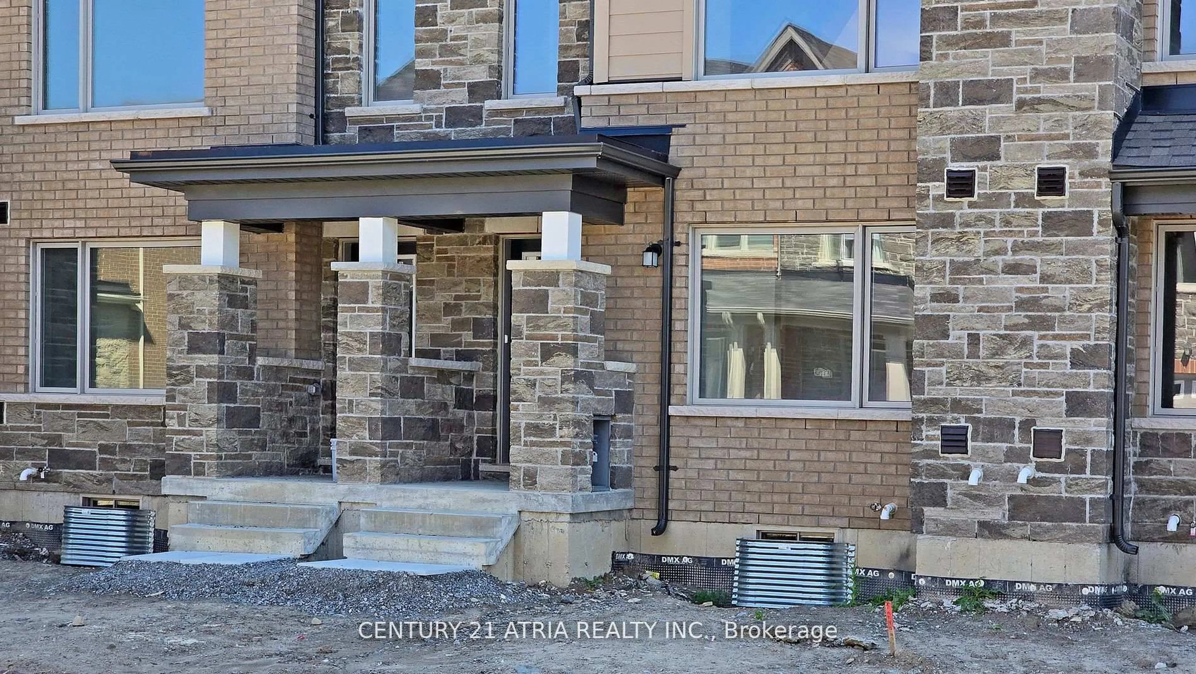 Home with brick exterior material, building for 150 Lageer Dr, Whitchurch-Stouffville Ontario L4A 5G2