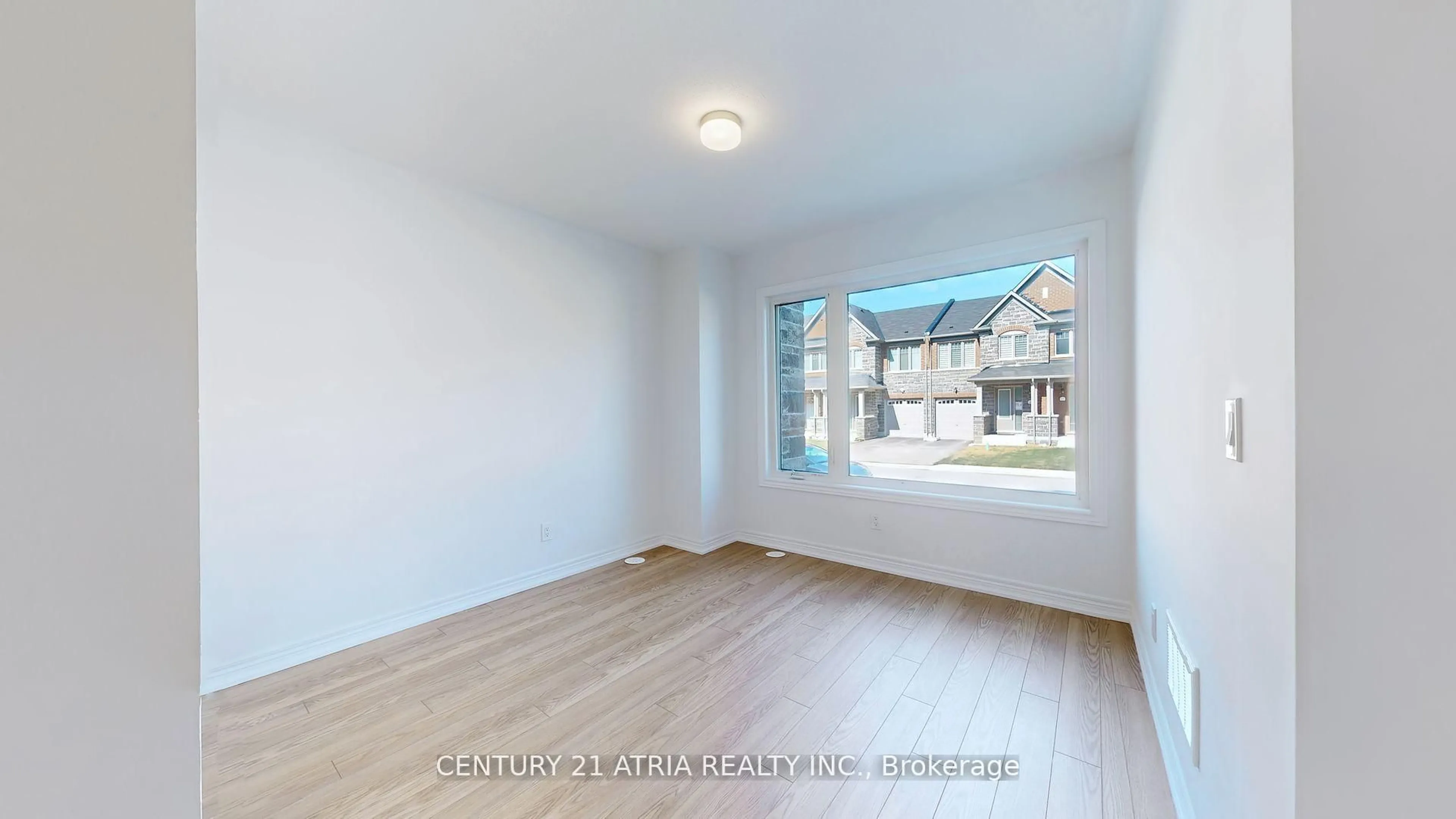 A pic of a room for 150 Lageer Dr, Whitchurch-Stouffville Ontario L4A 5G2