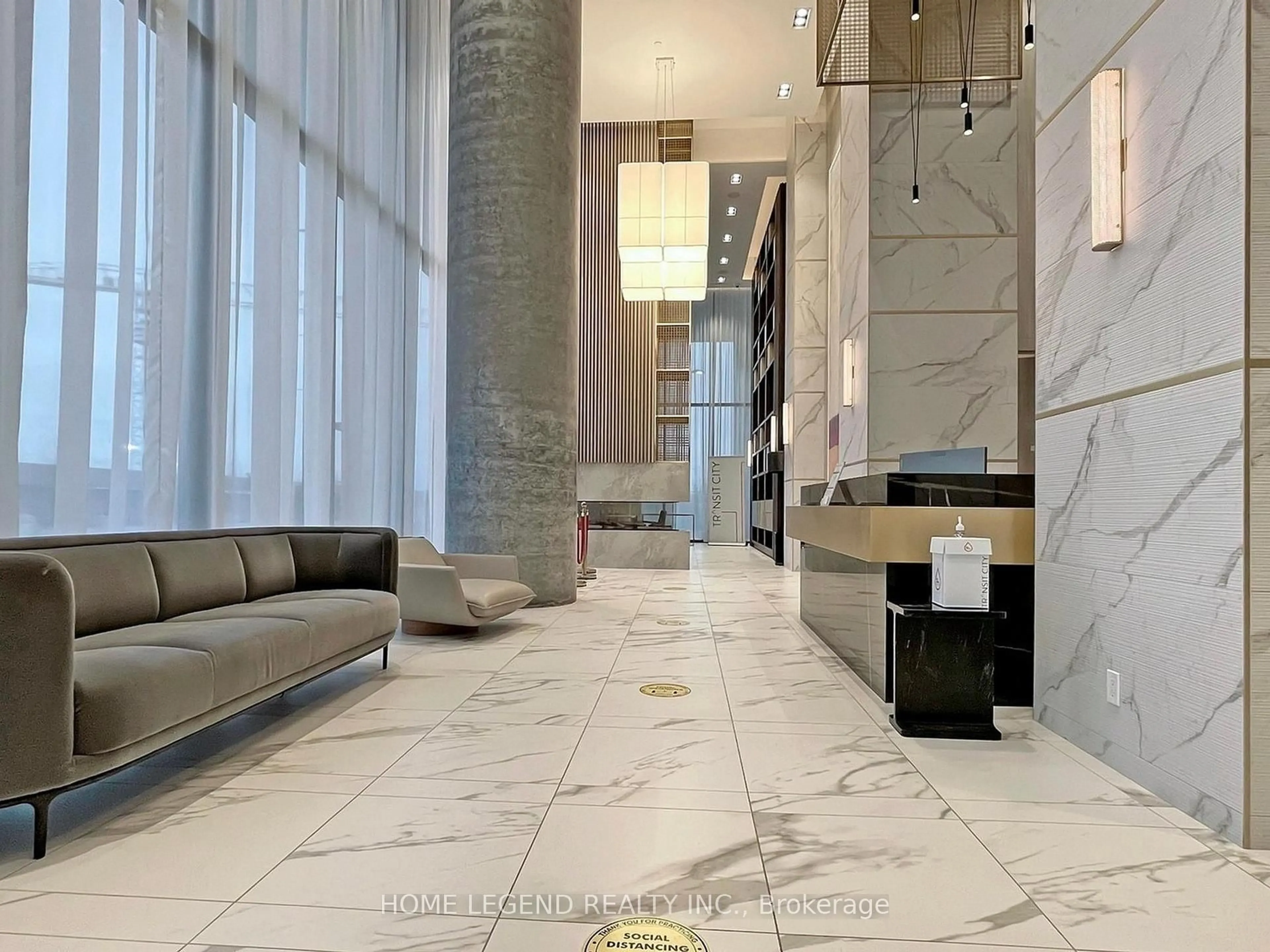 Lobby for 950 Portage Pkwy #4607, Vaughan Ontario L4K 0J7