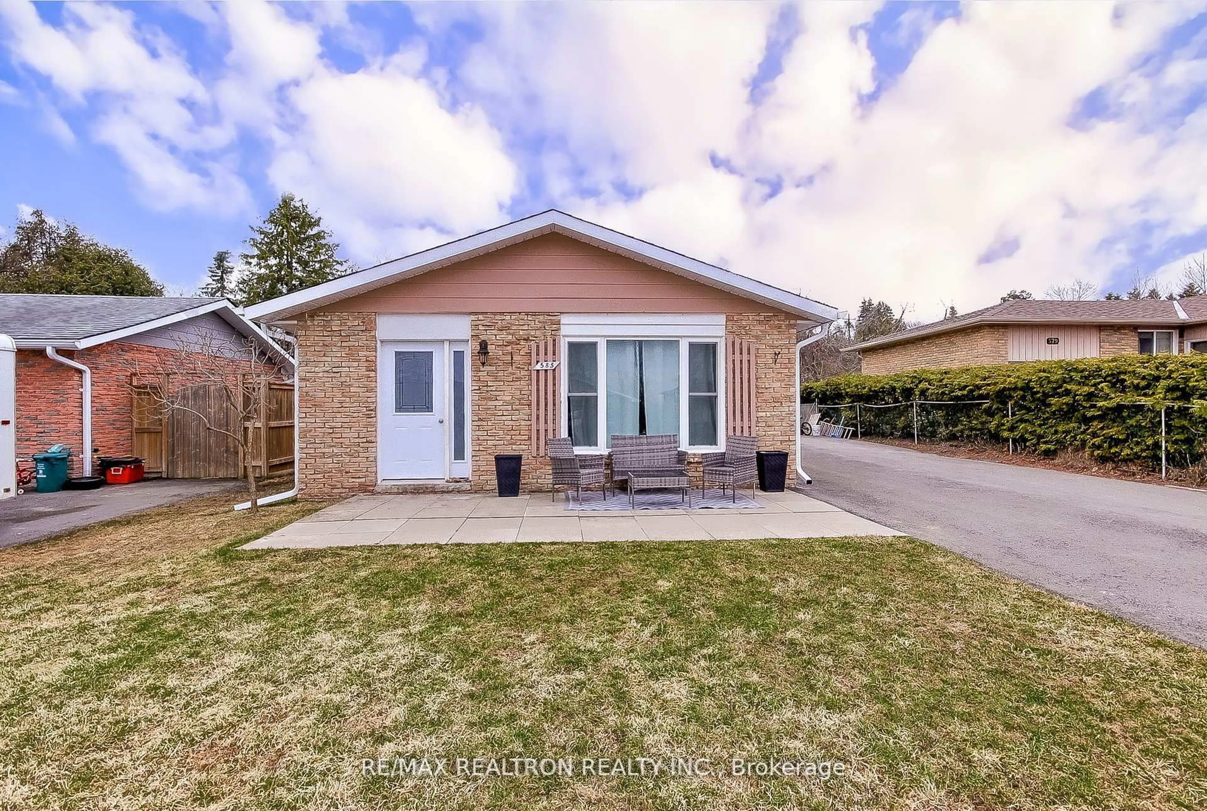 Unknown for 585 North St, Brock Ontario L0K 1A0