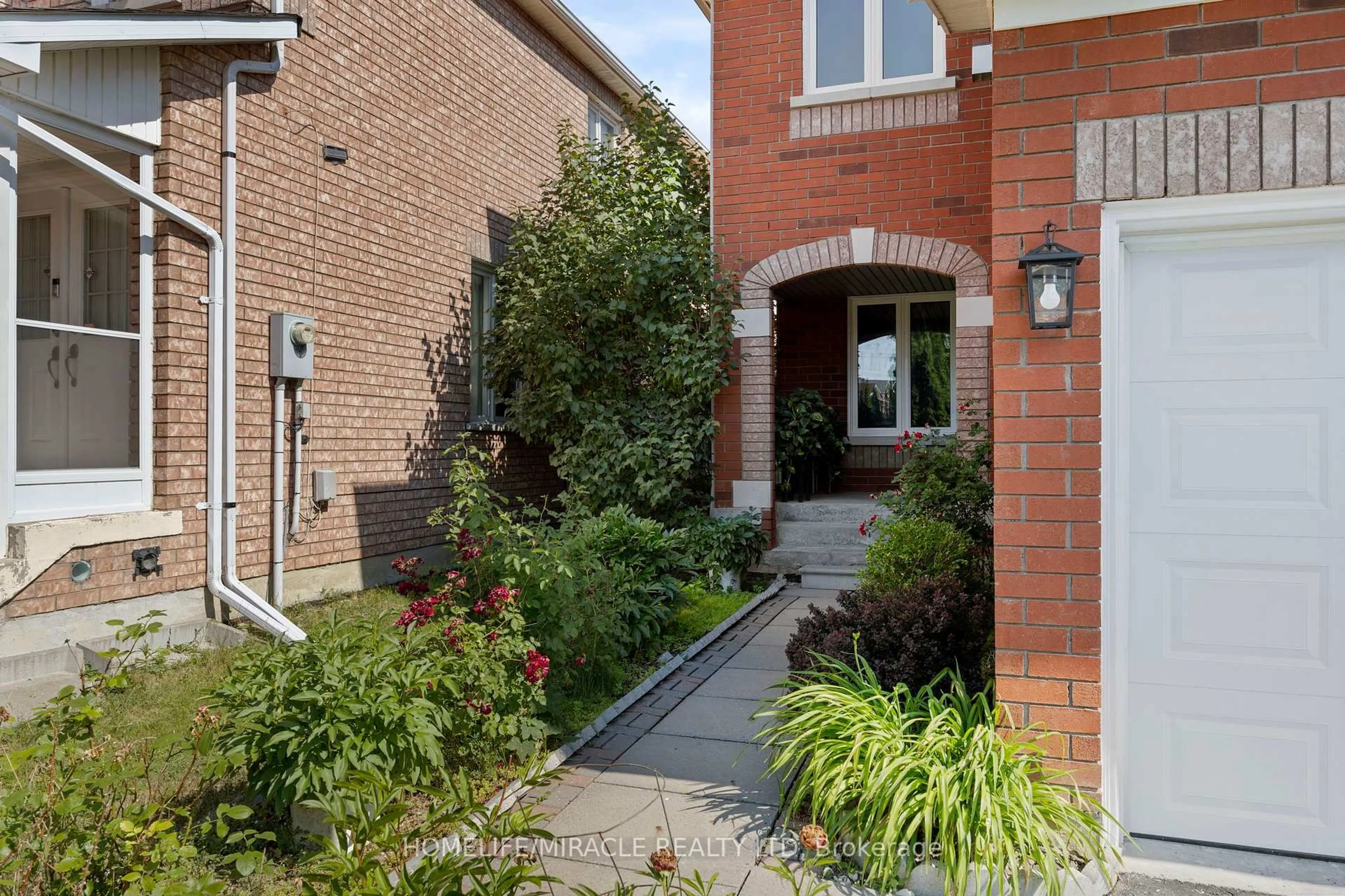 Unknown for 146 Roxbury St, Markham Ontario L3S 3T4