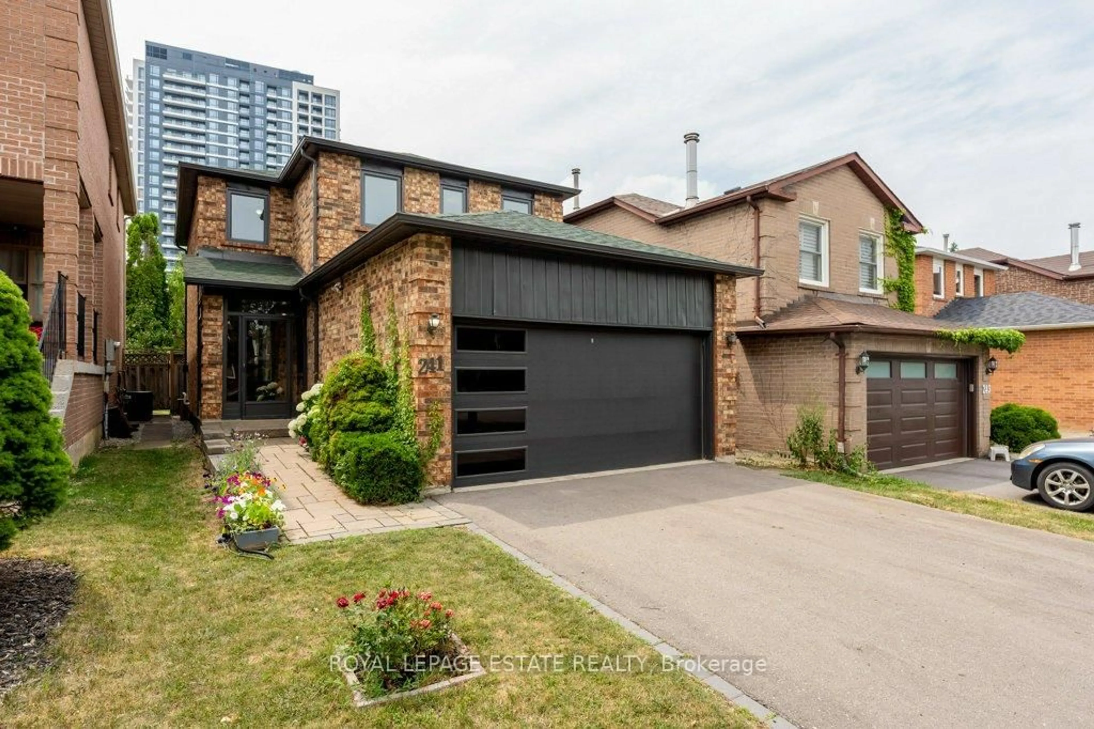 Home with brick exterior material, street for 241 Rosedale Heights Dr, Vaughan Ontario L4J 6Y3