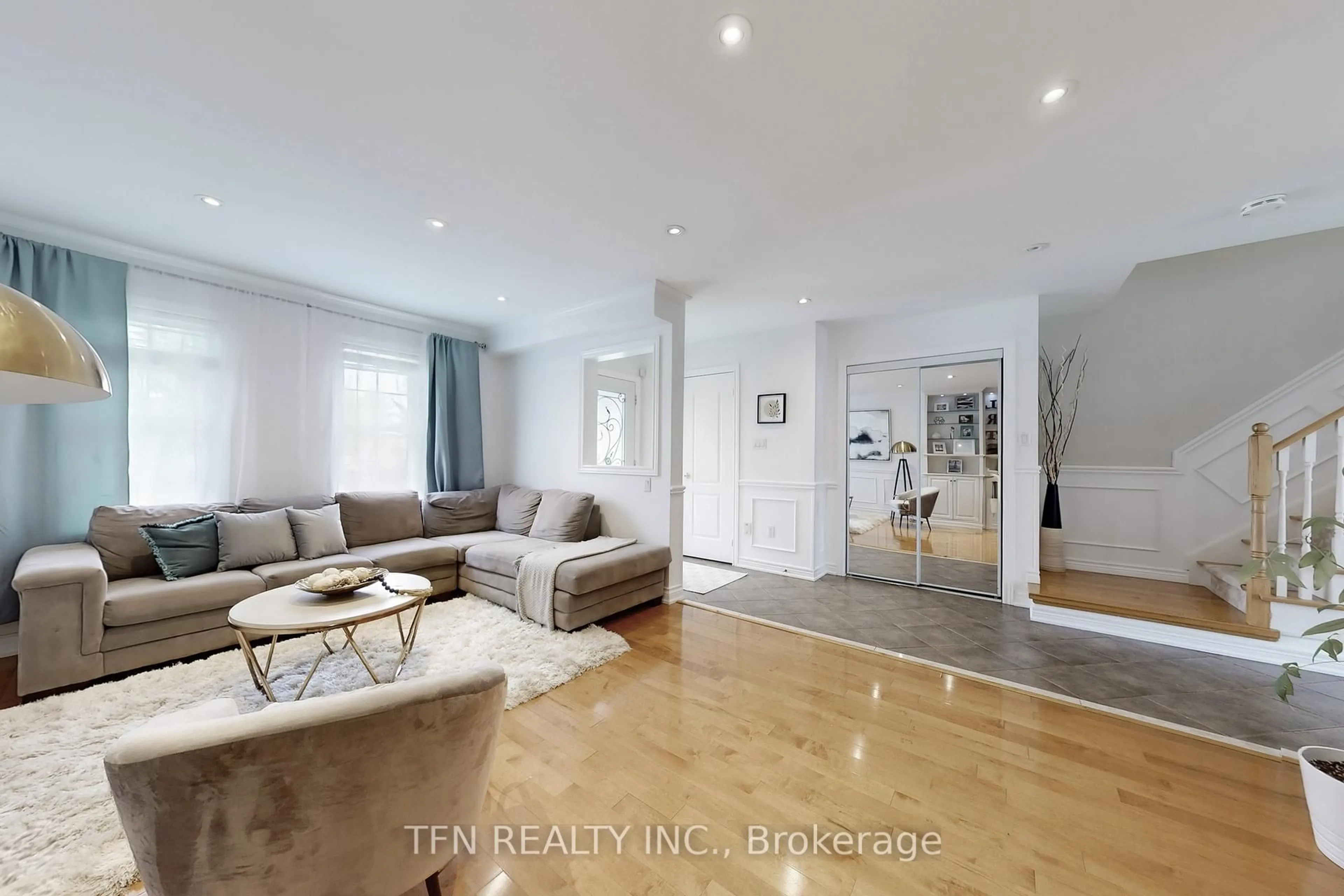 Unknown for 321 Davos Rd, Vaughan Ontario L4H 0M7