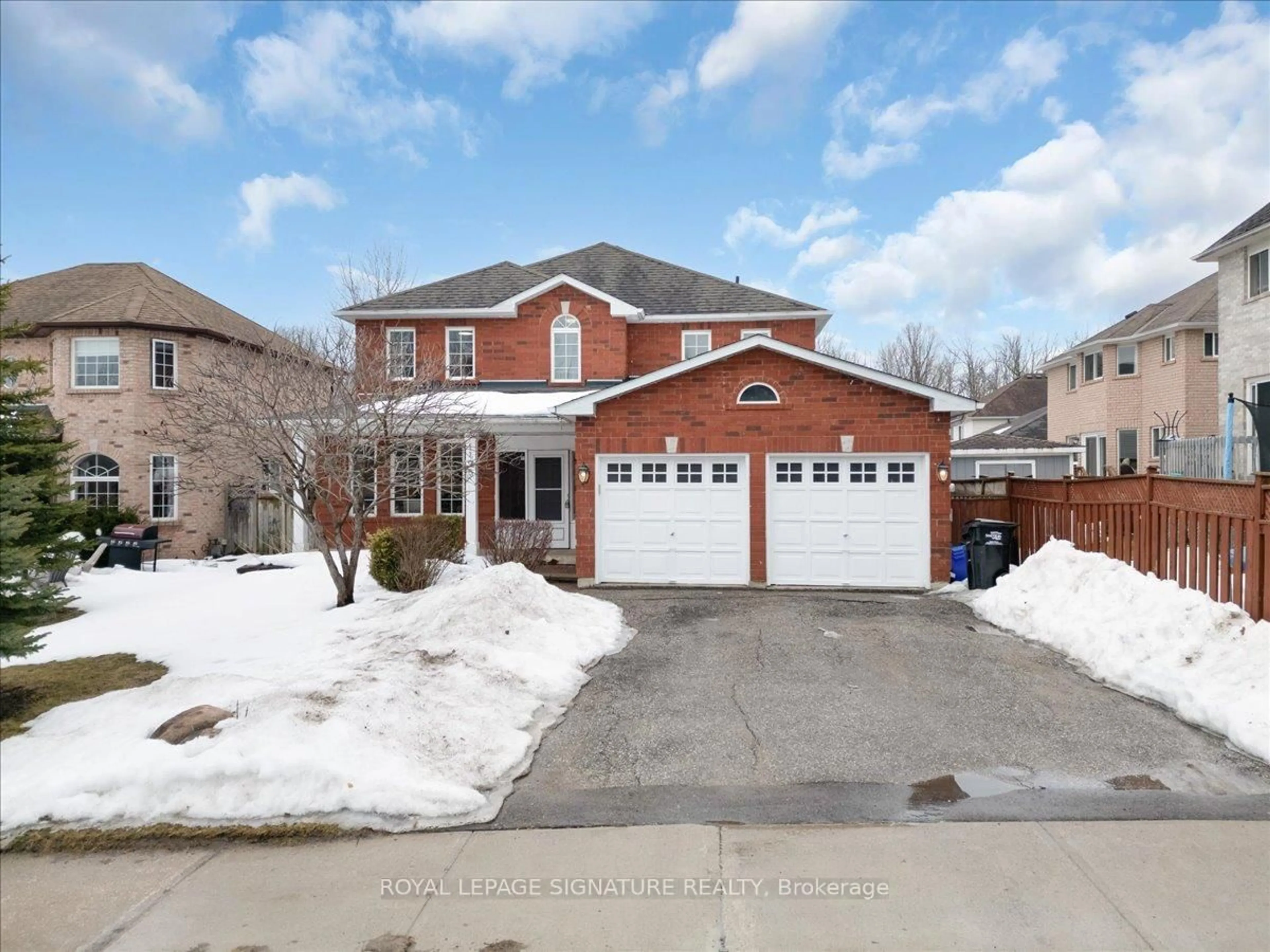 Home with brick exterior material, street for 1195 Leslie Dr, Innisfil Ontario L9S 2A9