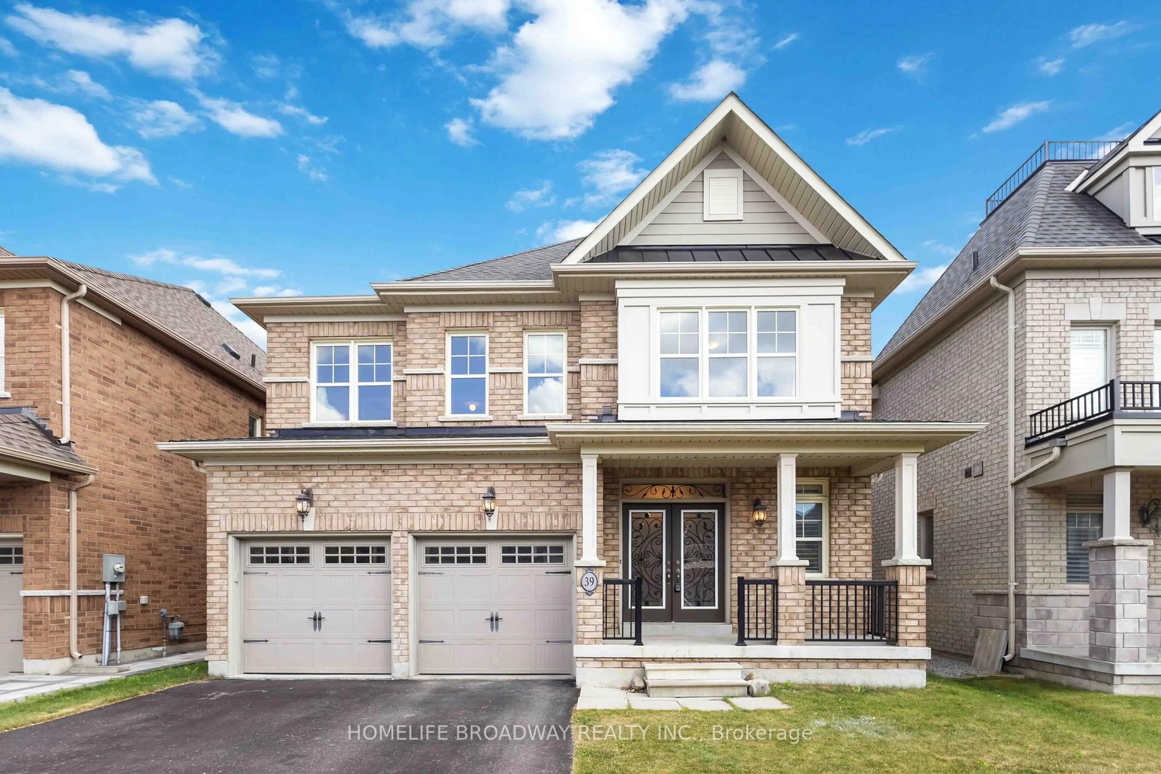 Home with brick exterior material, street for 39 Brucefield Crt, Whitchurch-Stouffville Ontario L4A 1V5