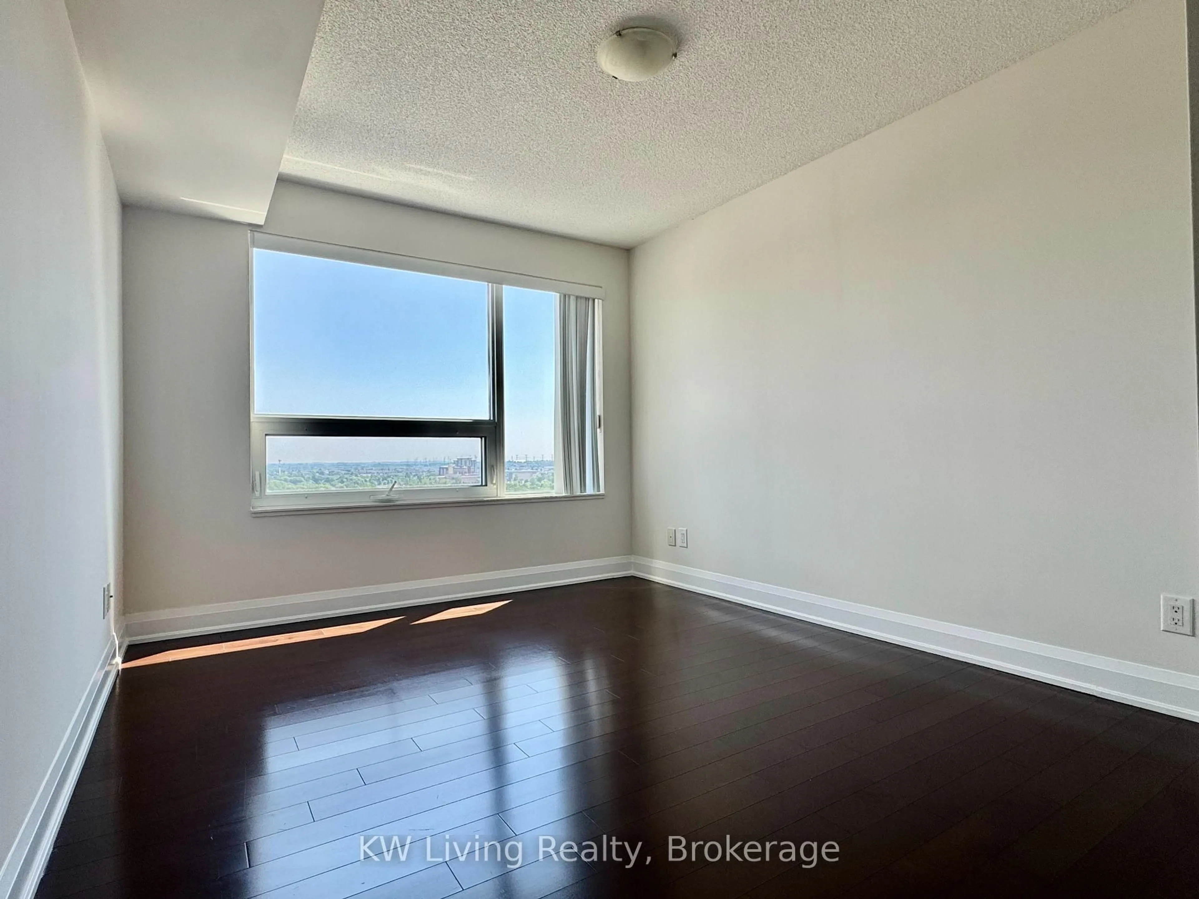 A pic of a room for 1 Uptown Dr #1909, Markham Ontario L3R 5C1