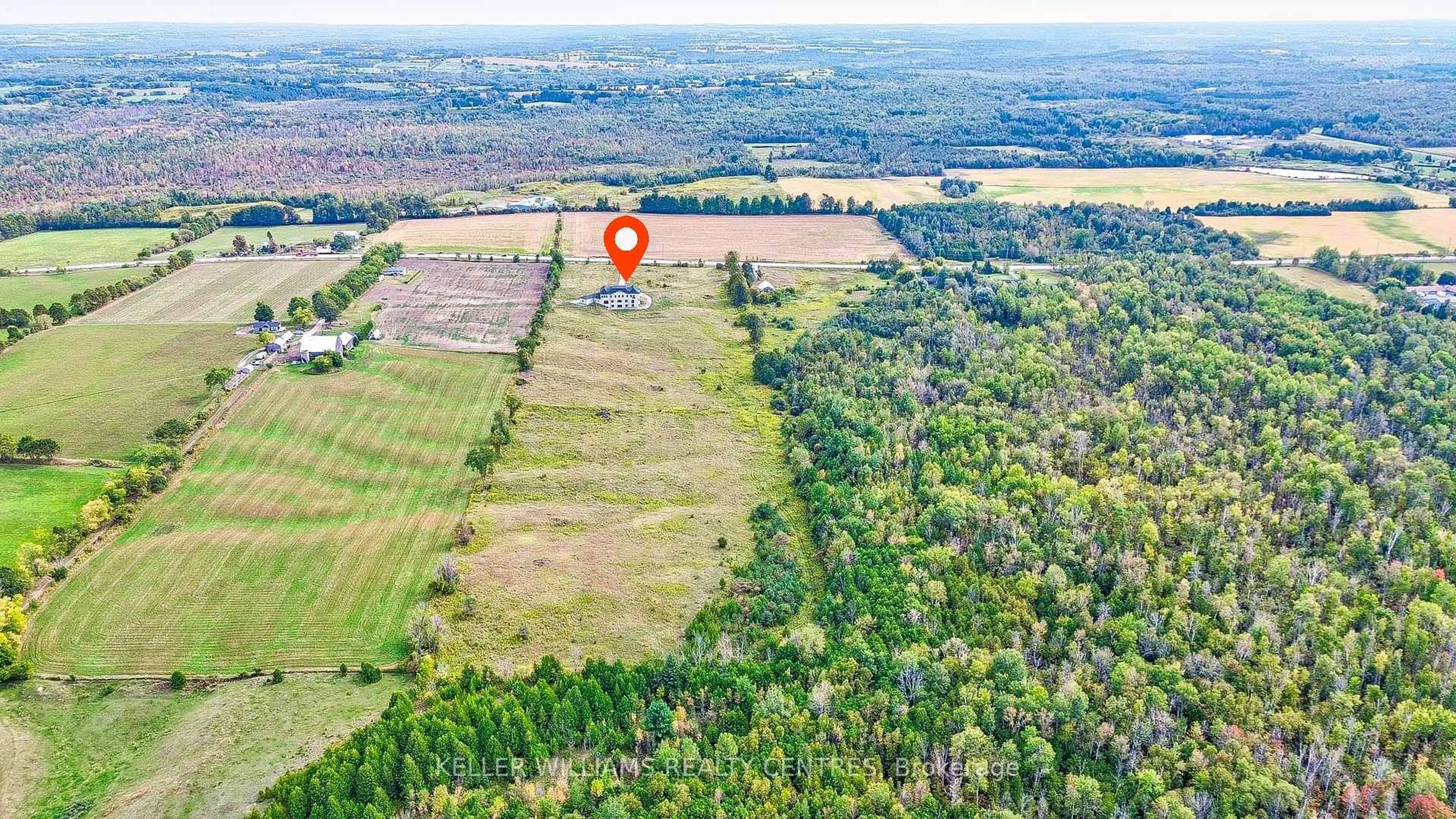 A pic from outside/outdoor area/front of a property/back of a property/a pic from drone, forest/trees view for 6196 Ravenshoe Rd, Georgina Ontario L9P 1R2