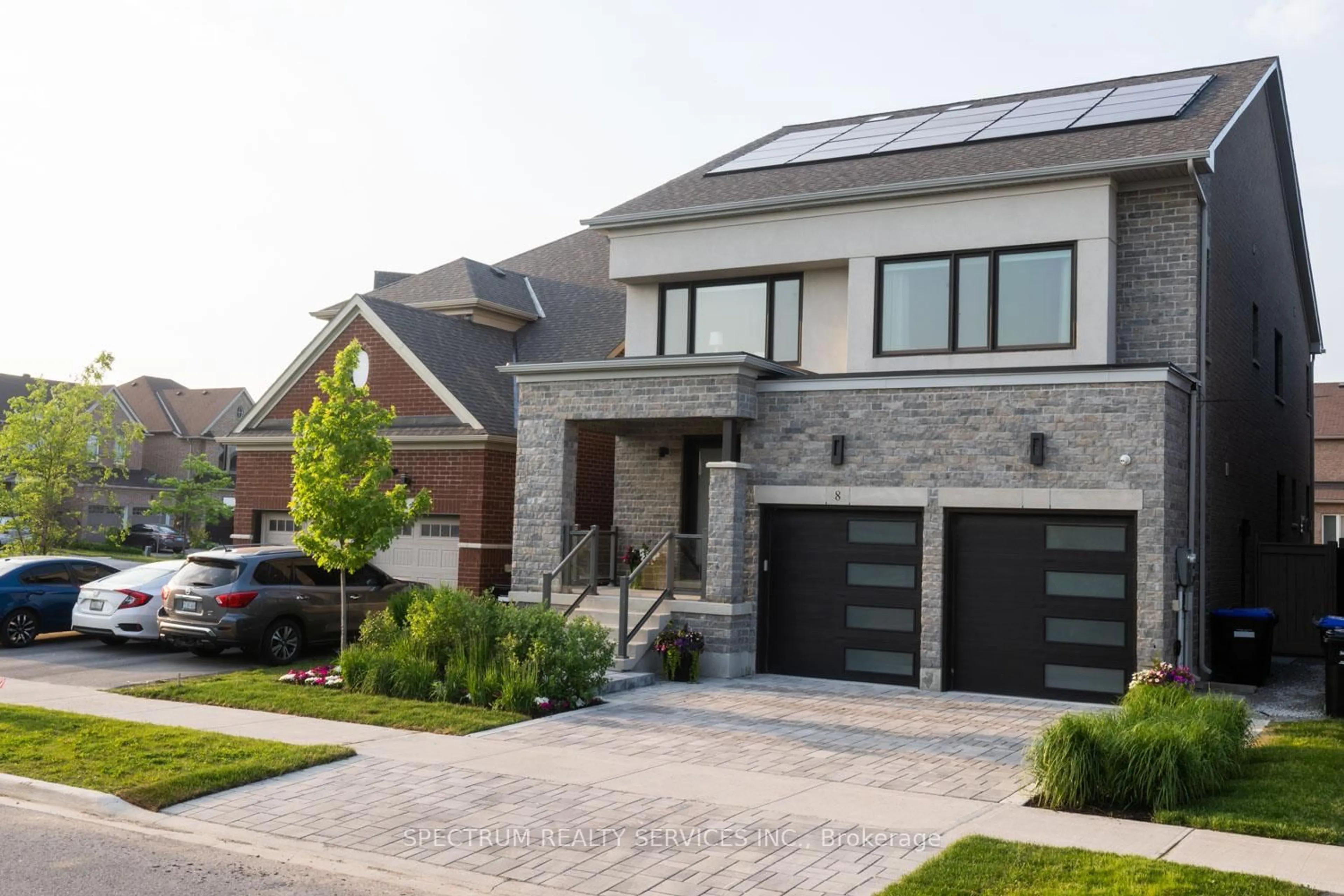 Home with brick exterior material, street for 8 Downy Emerald Dr, Bradford West Gwillimbury Ontario L3Z 0E8