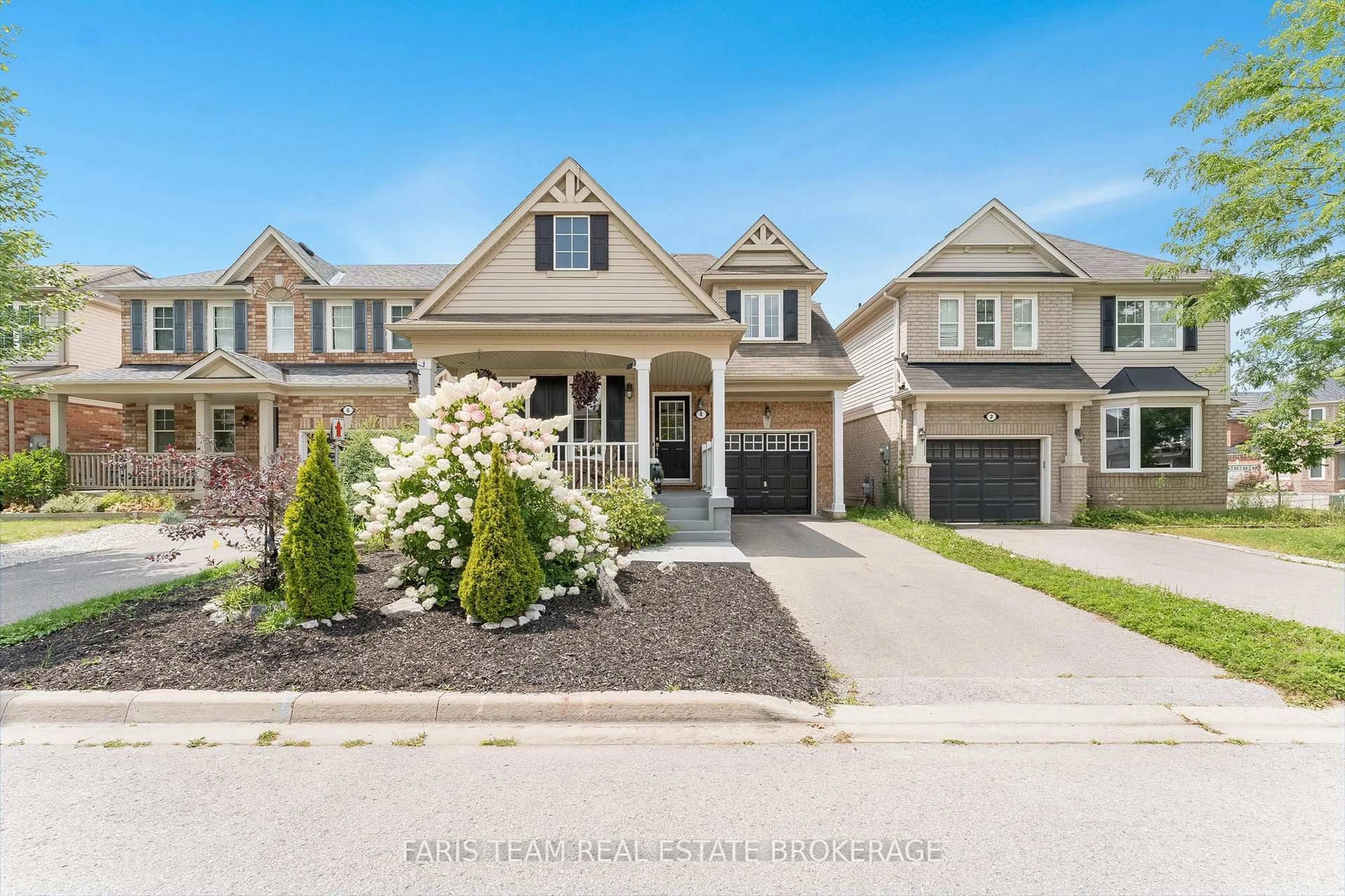 Home with brick exterior material, street for 4 Callander Cres, New Tecumseth Ontario L9R 0B3