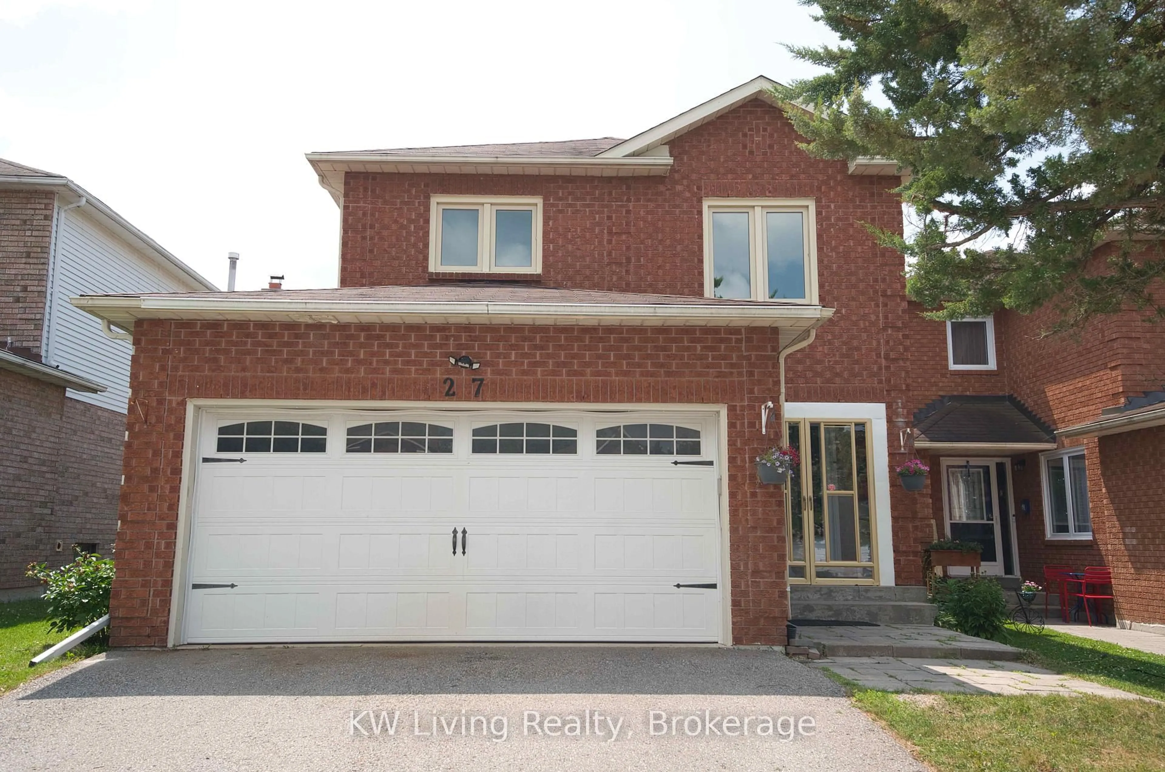 Home with brick exterior material, street for 27 Sunbird Blvd, Georgina Ontario L4P 3R9