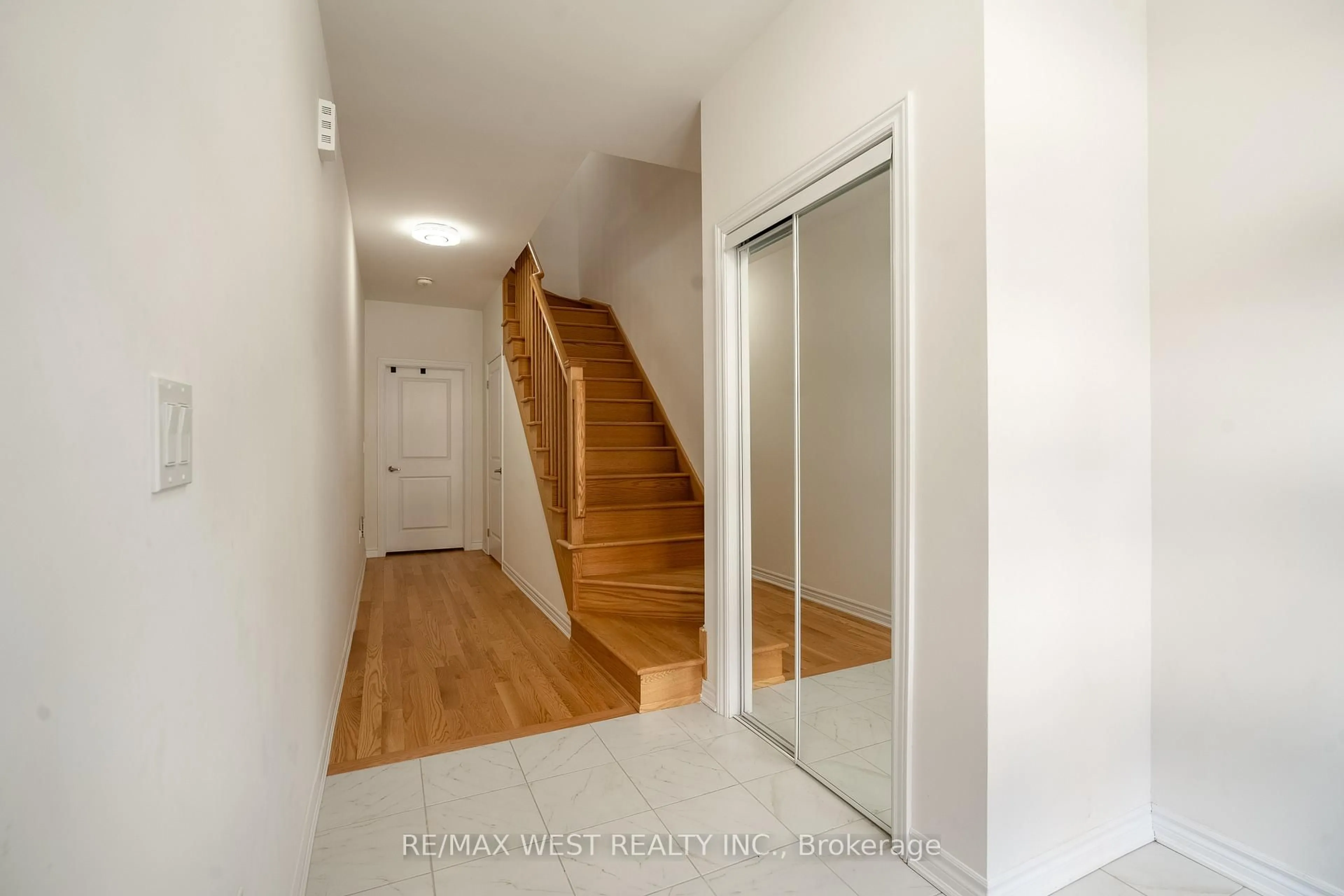 Unknown for 15 Quilico Rd, Vaughan Ontario L4H 5H1