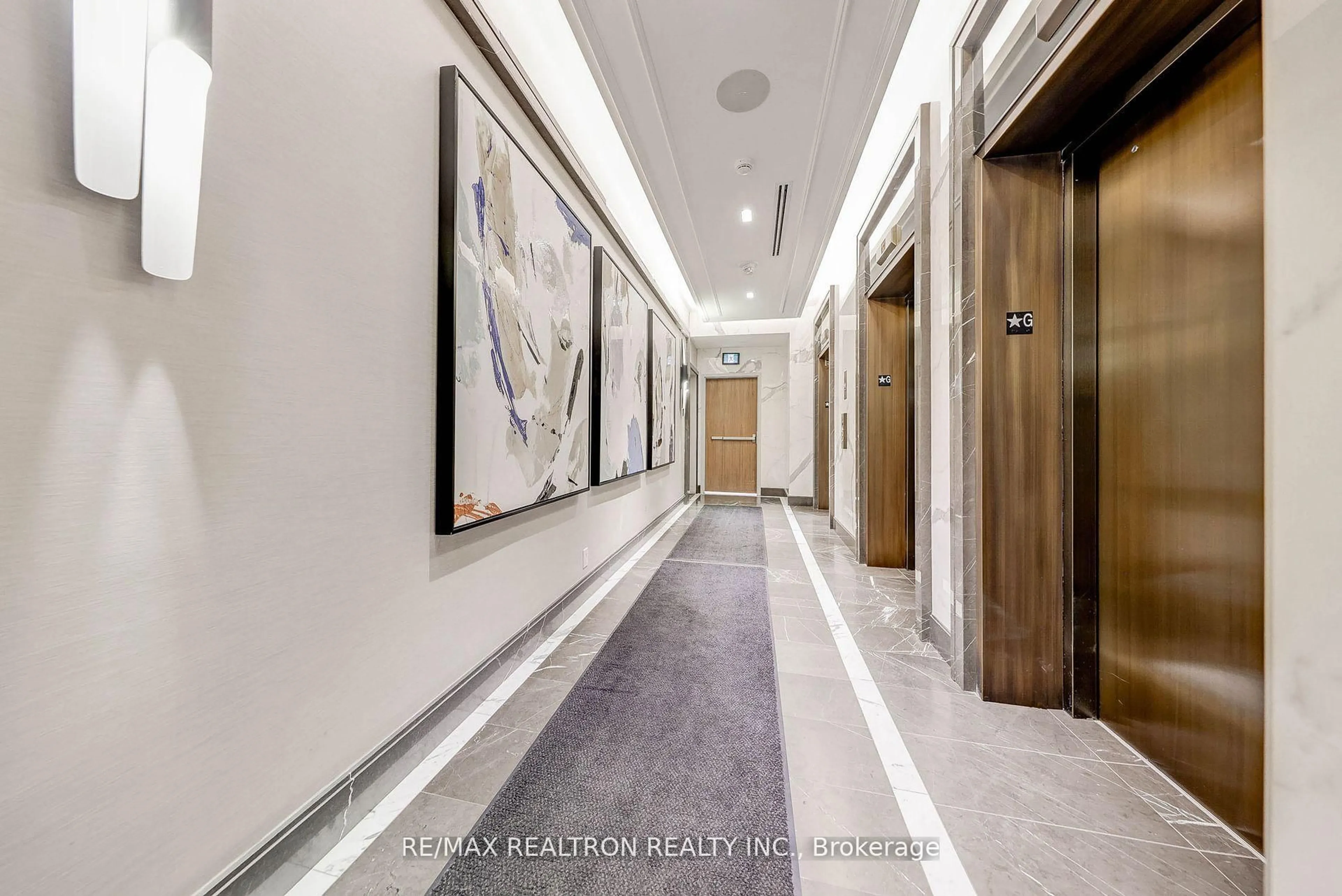 Indoor foyer for 1 Grandview Ave #610, Markham Ontario L3T 1G7