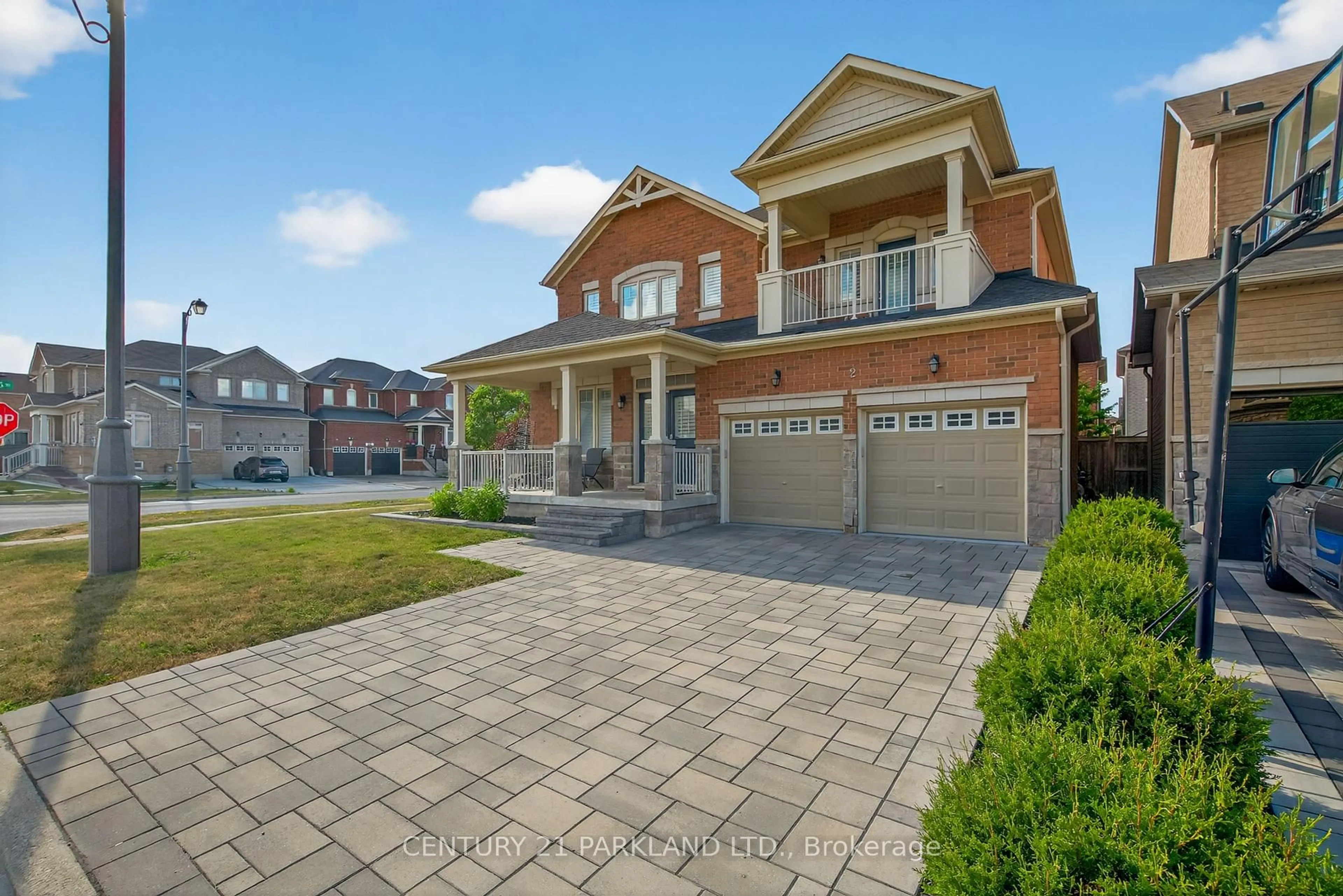 Home with brick exterior material, street for 2 Farmhouse Cres, Richmond Hill Ontario L4E 0J9