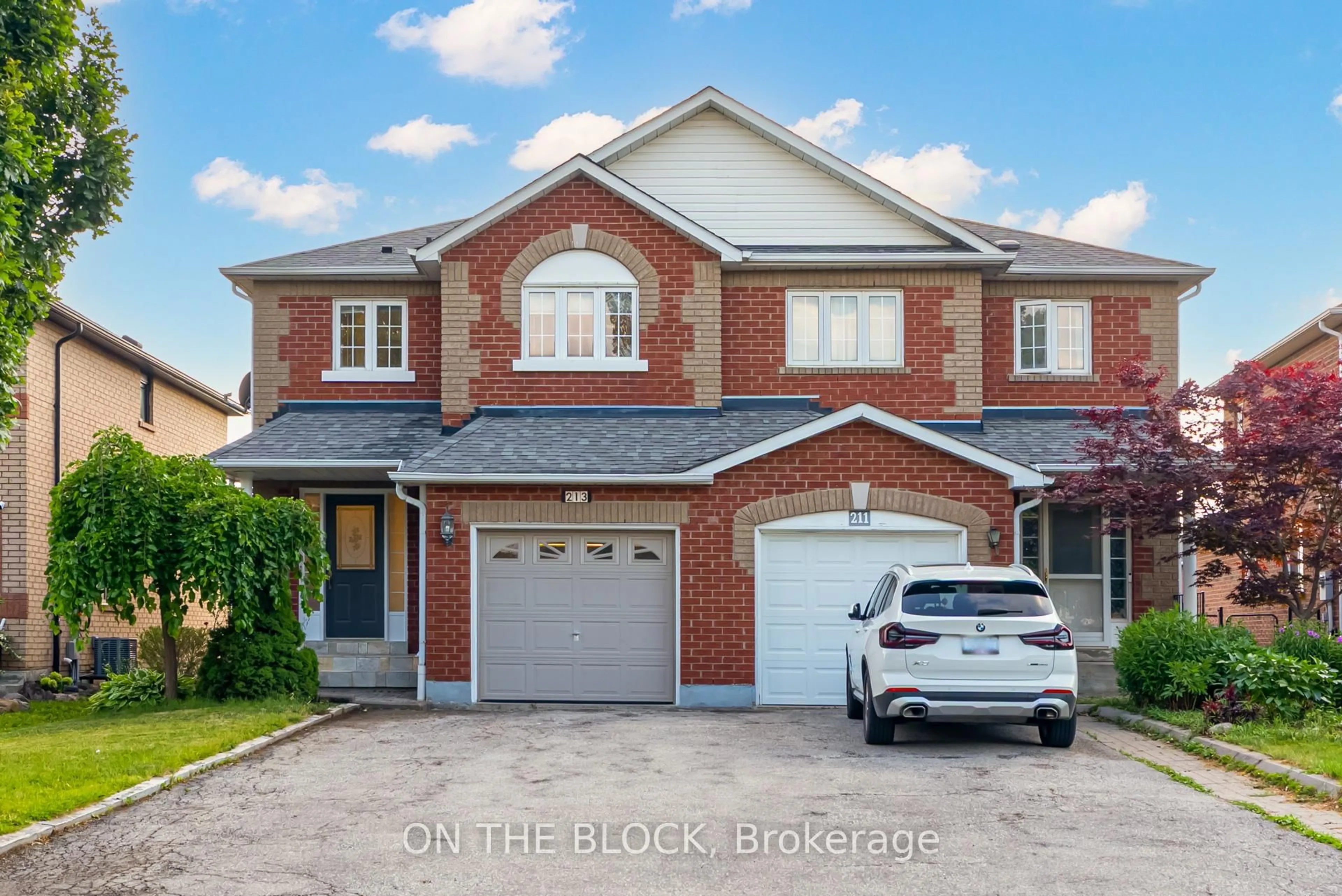 Home with brick exterior material, street for 213 Rosanna Cres, Vaughan Ontario L6A 2T4