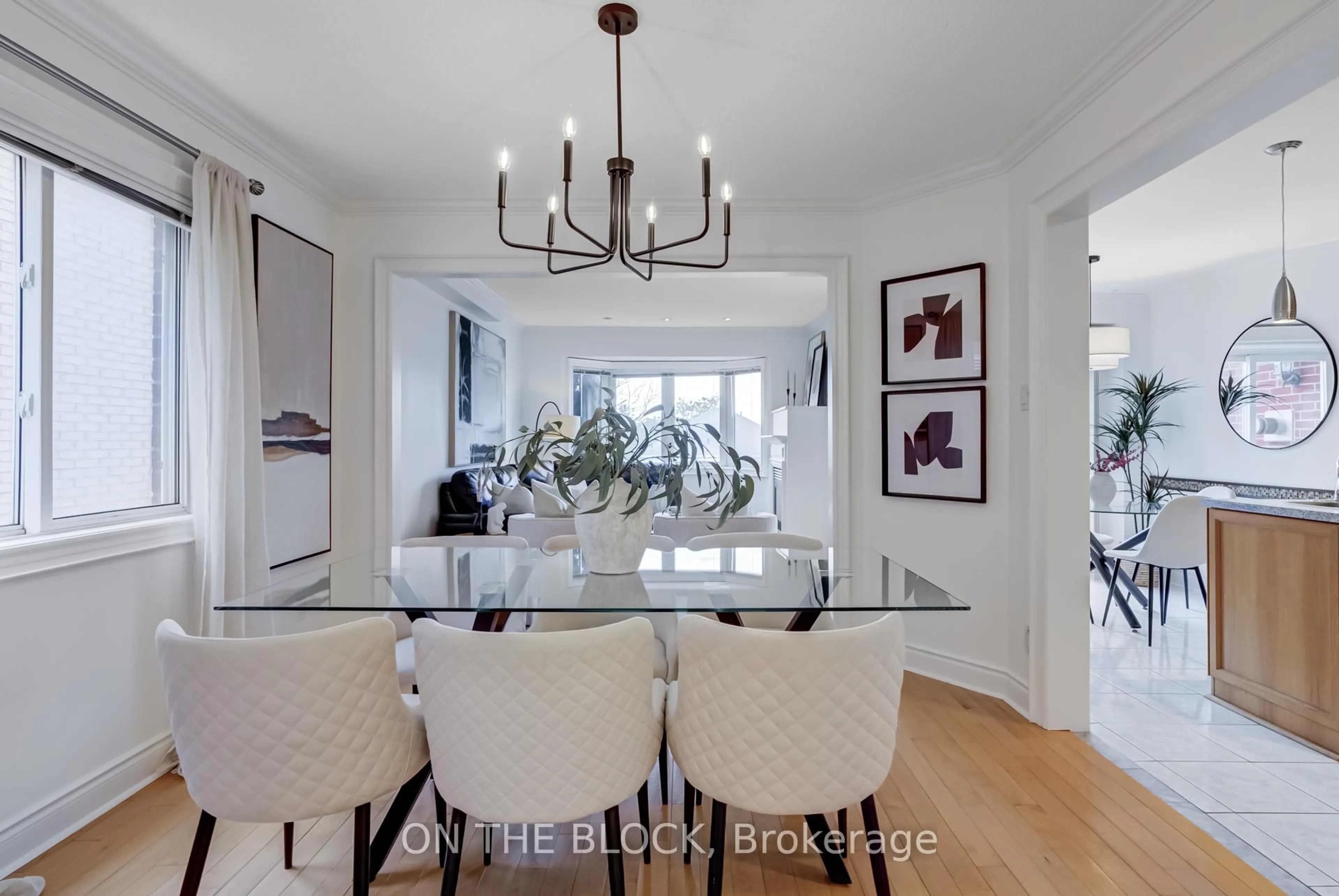 Dining room, unknown for 213 Rosanna Cres, Vaughan Ontario L6A 2T4
