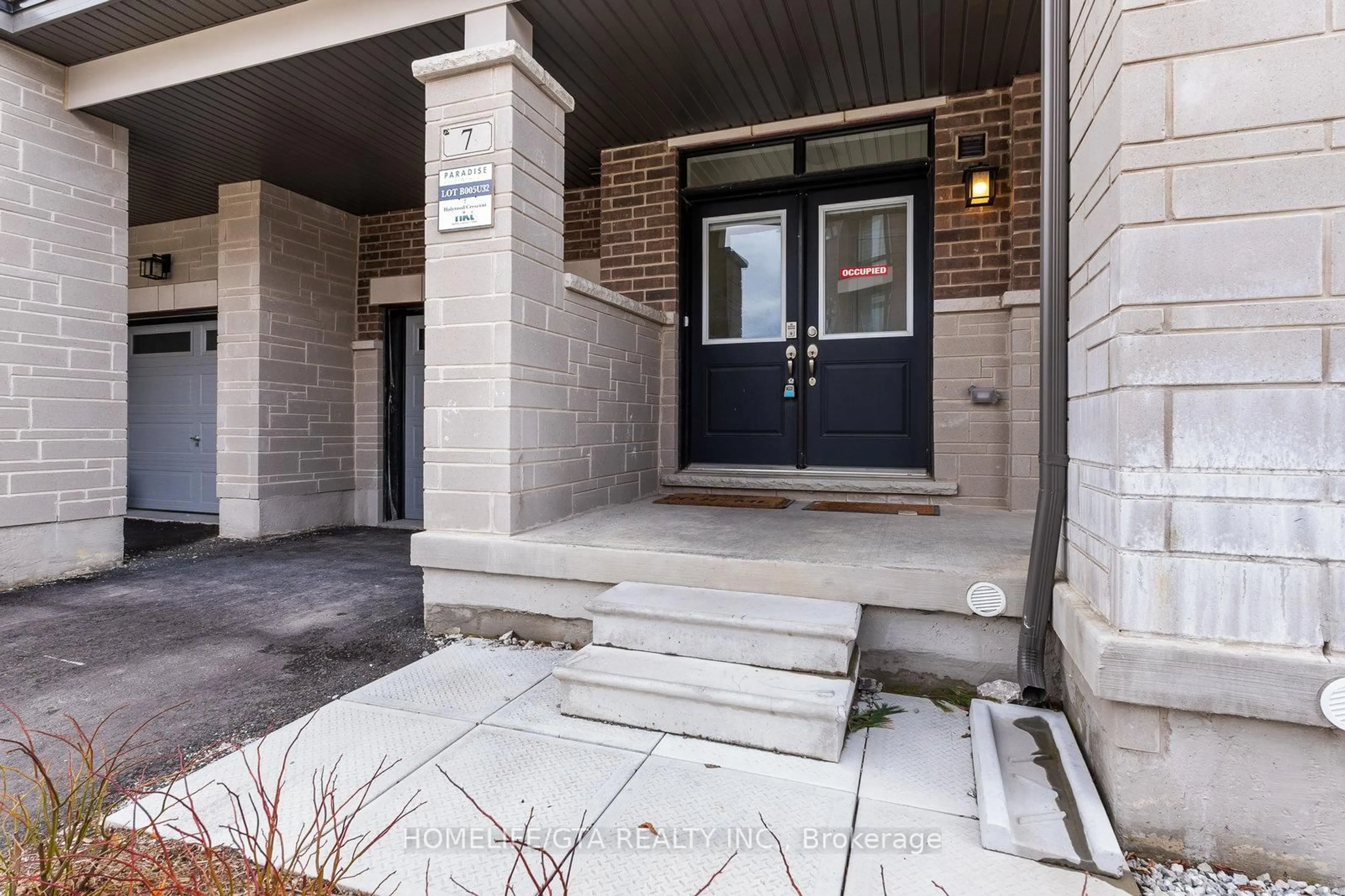 Unknown for 7 Holyrood Cres, Vaughan Ontario L4H 5G2