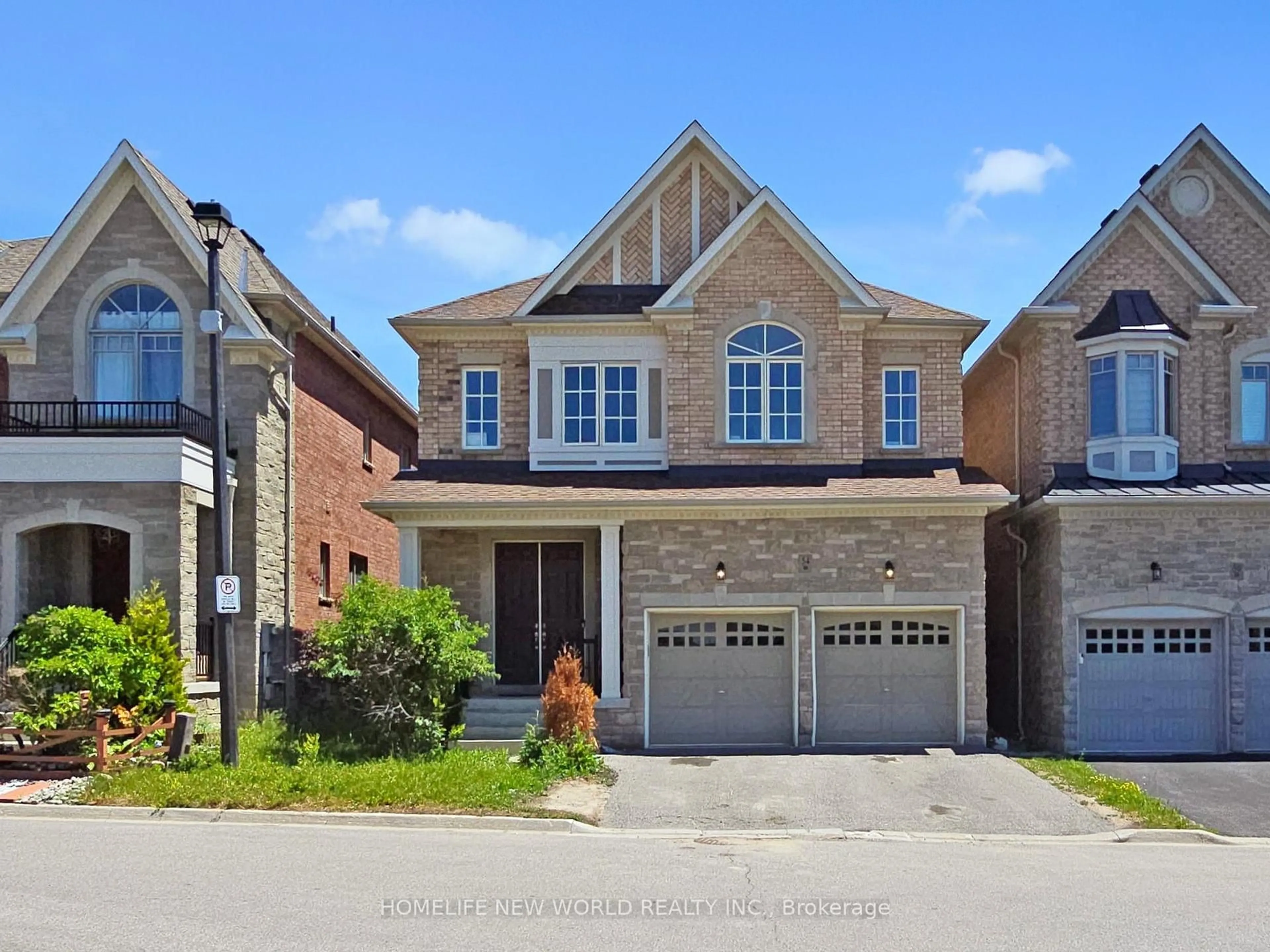 Home with brick exterior material, street for 54 Thornapple Lane, Richmond Hill Ontario L4E 1E7