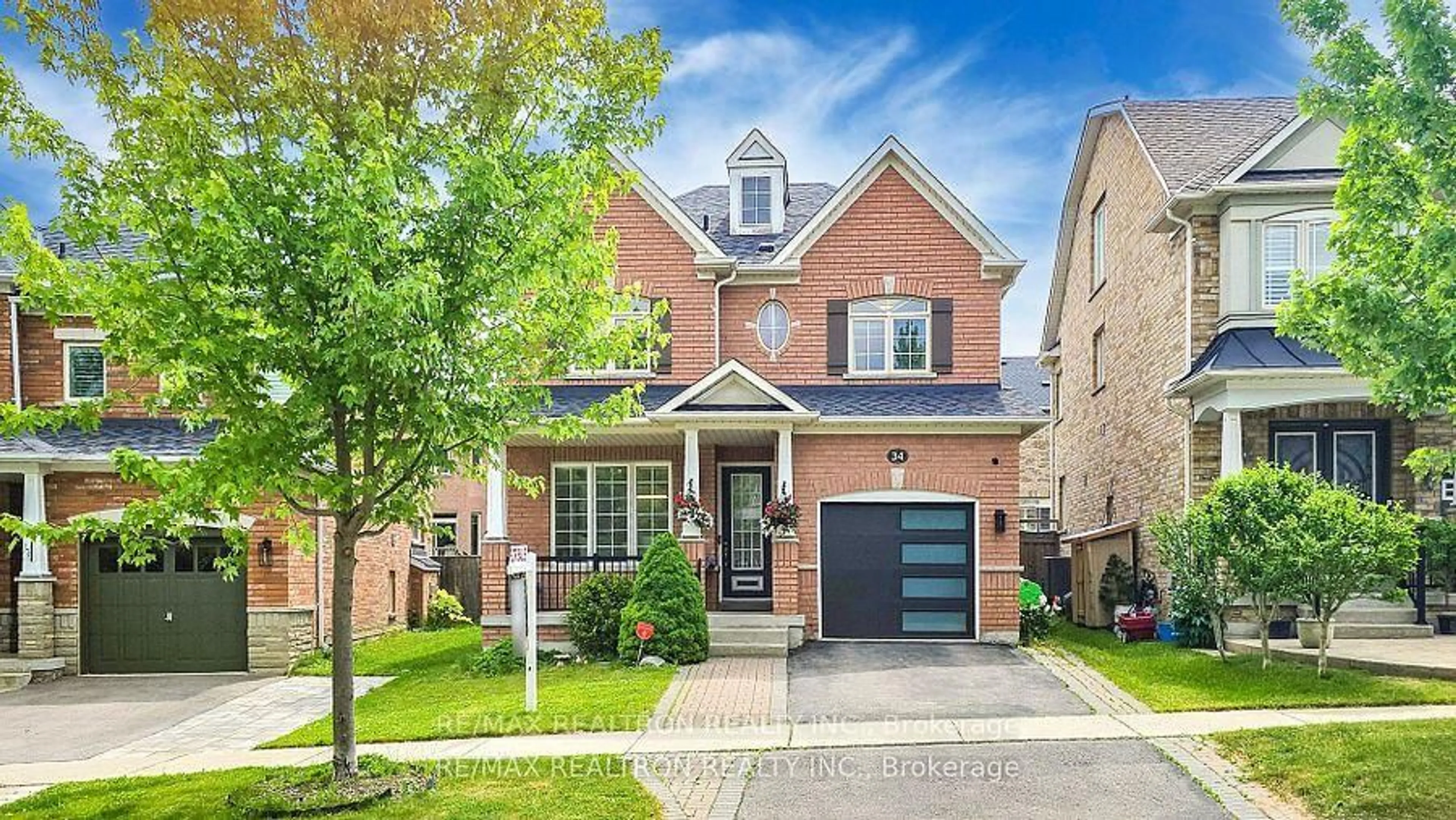Home with brick exterior material, street for 34 Hubner Dr, Richmond Hill Ontario L4E 4W7