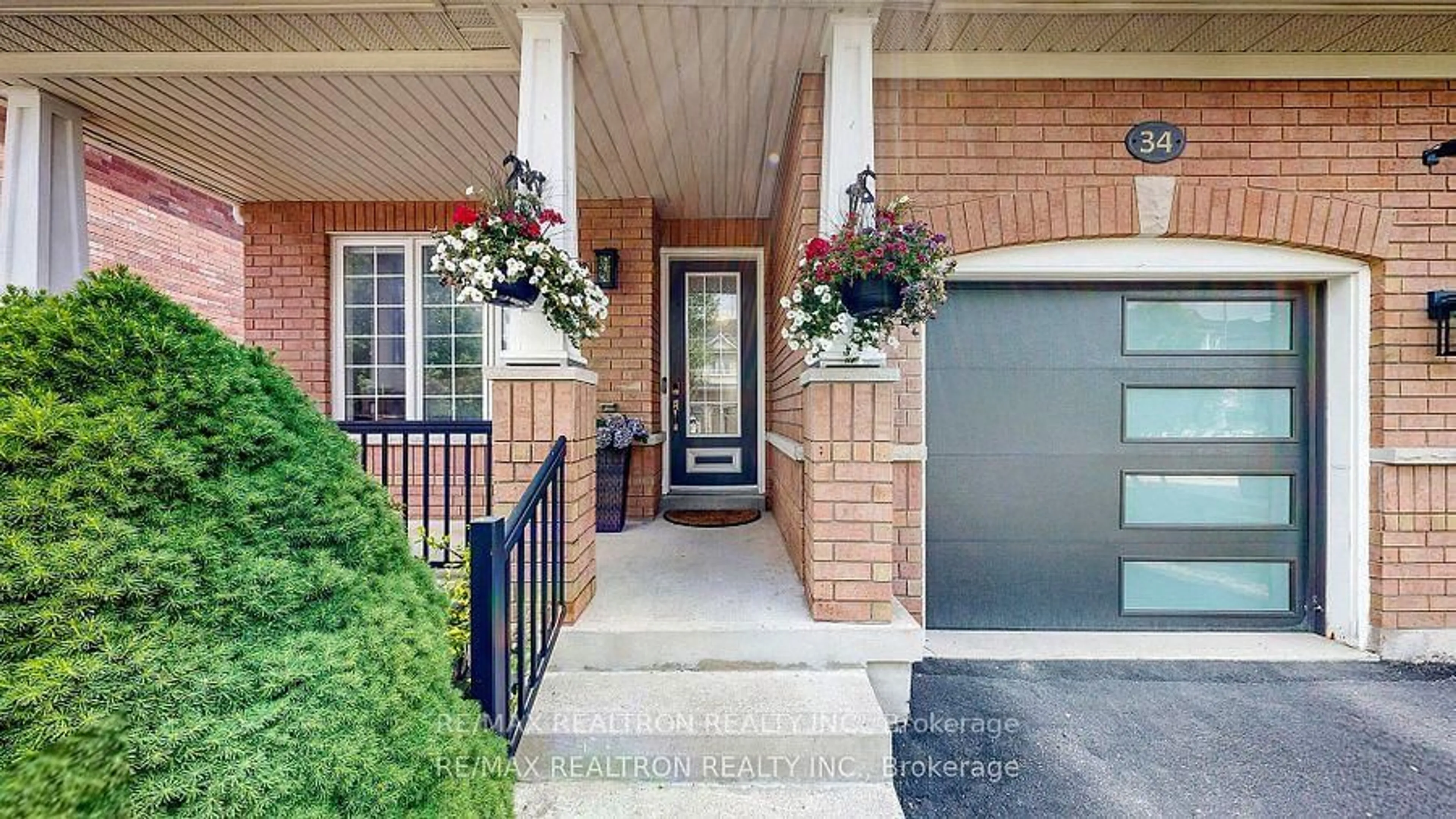 Unknown for 34 Hubner Dr, Richmond Hill Ontario L4E 4W7