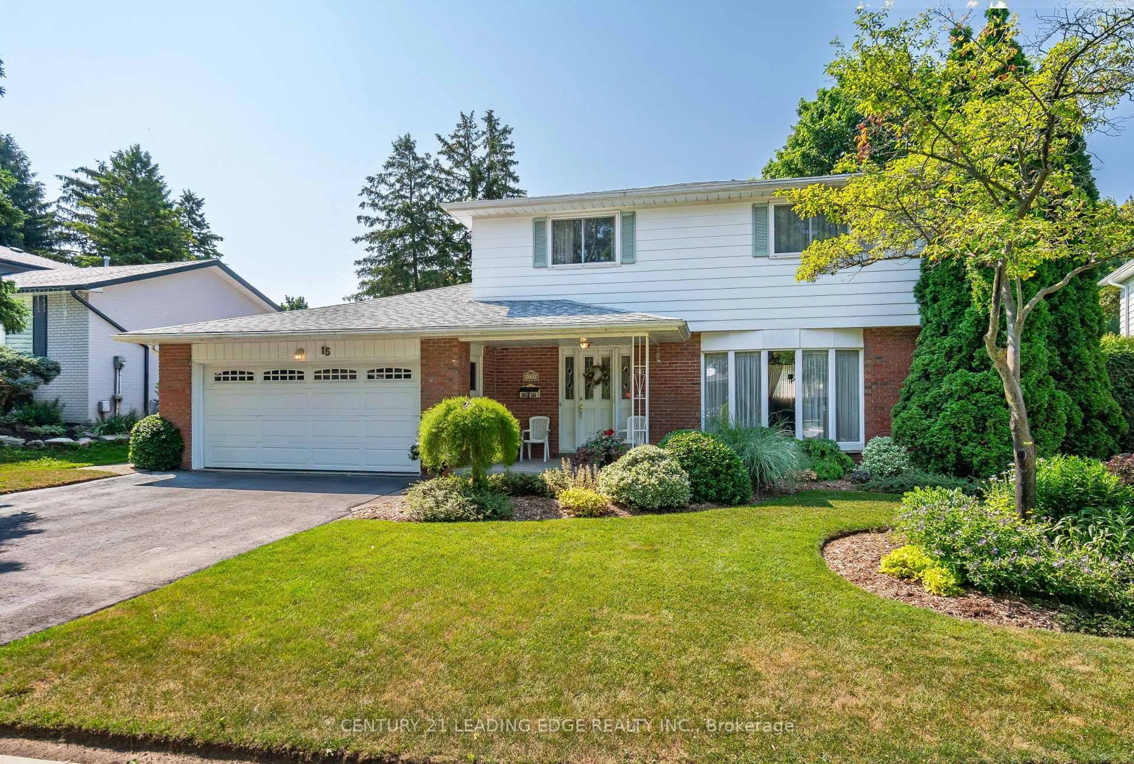 Home with brick exterior material, street for 15 Henry Corson Pl, Markham Ontario L3P 3E8