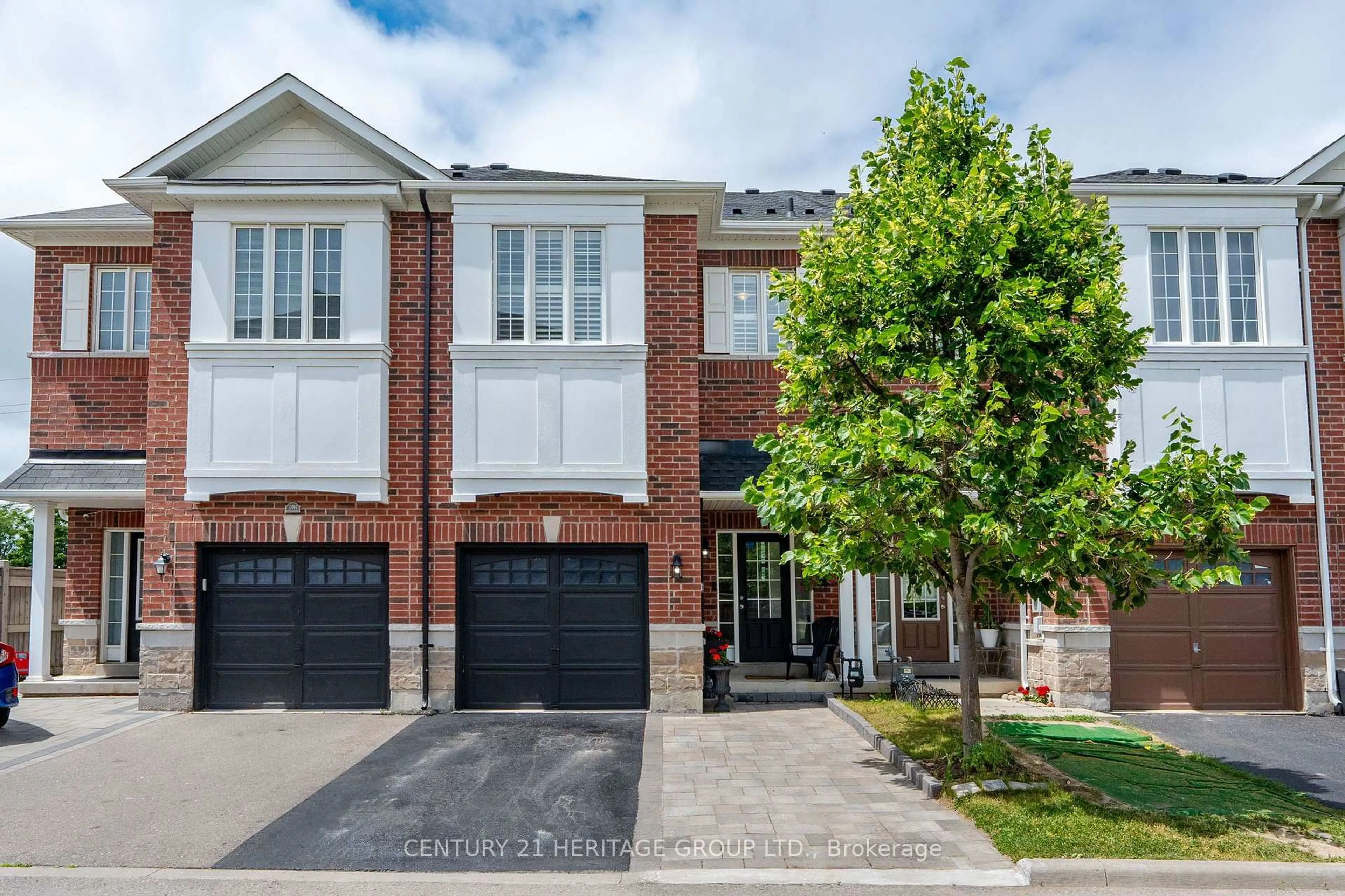 Home with brick exterior material, street for 13303 Bathurst St, Richmond Hill Ontario L4E 0Z6