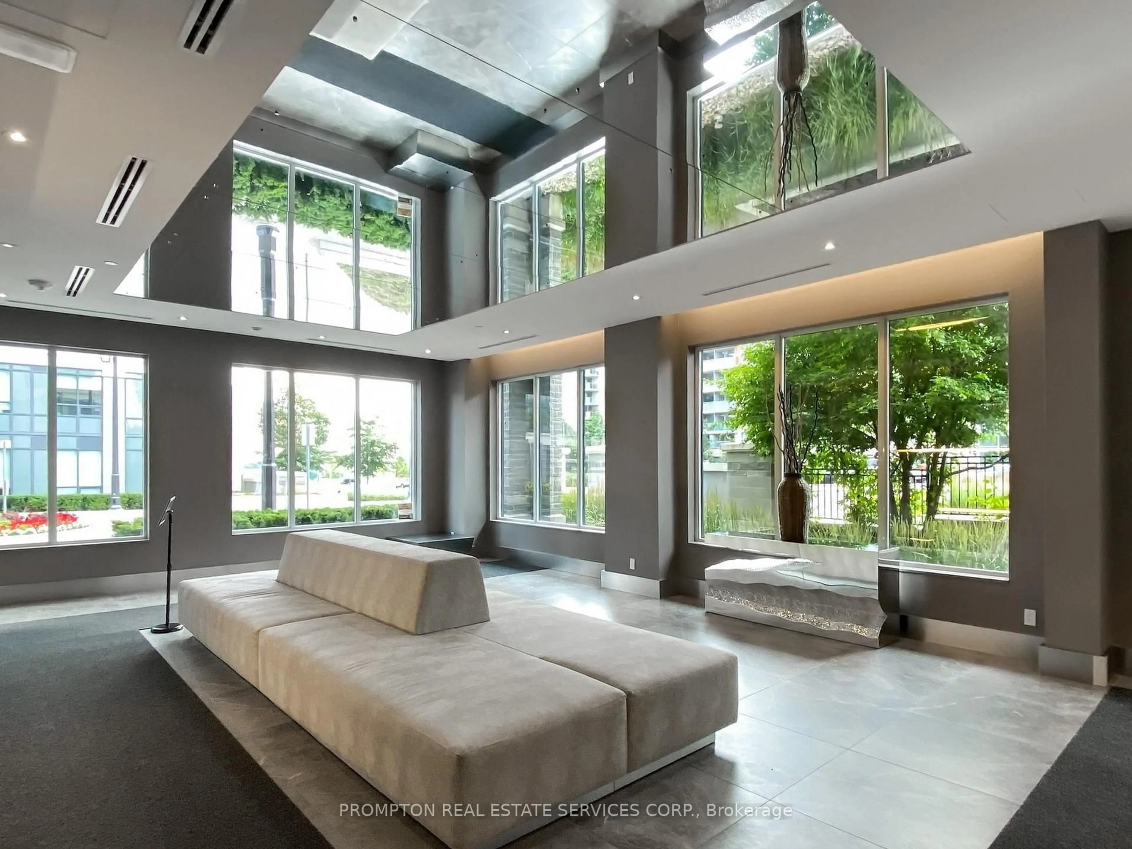 Indoor foyer for 396 Highway 7 #RG7, Richmond Hill Ontario L4B 0G7