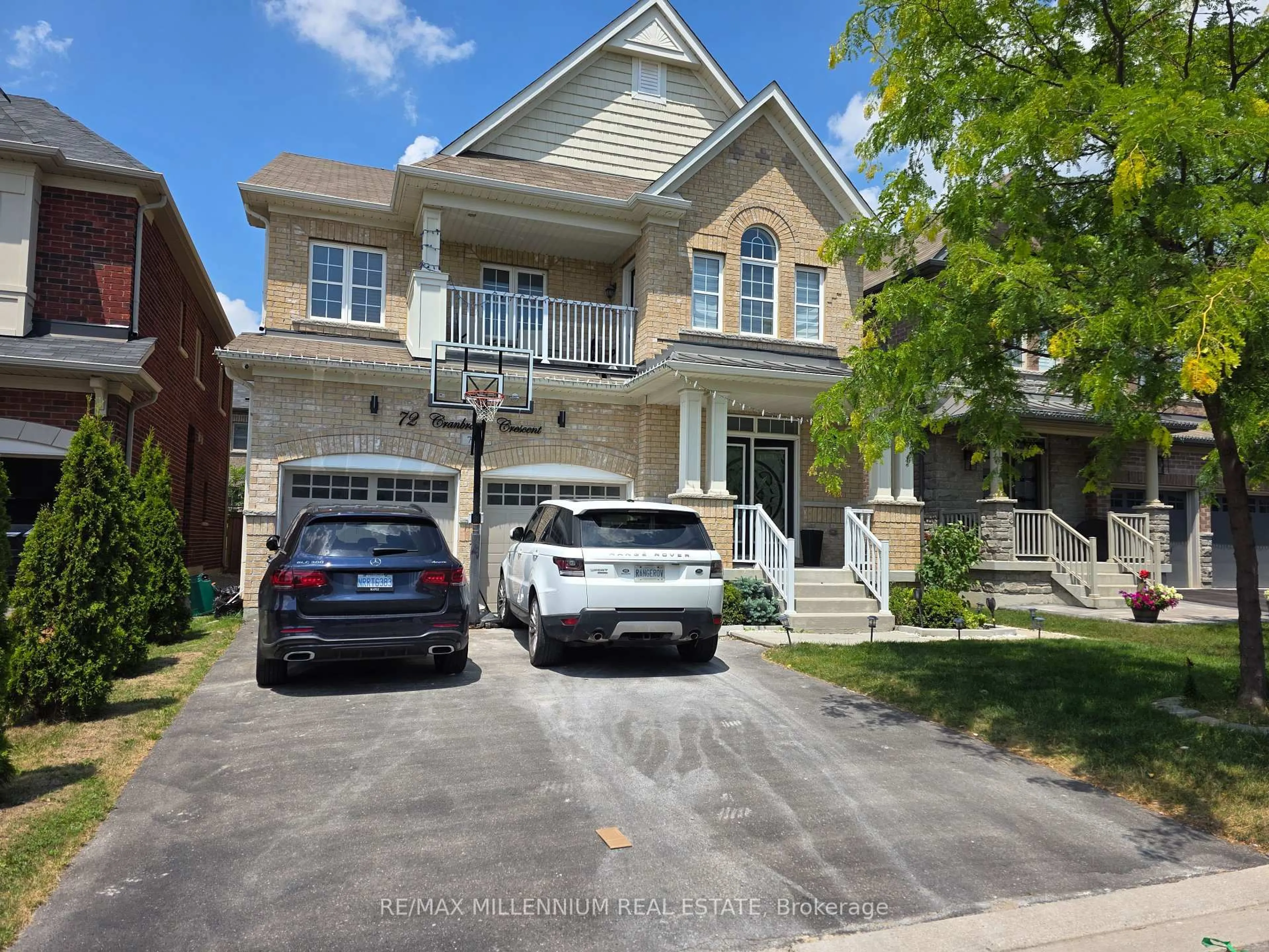 Unknown for 72 Cranbrook Cres, Vaughan Ontario L4H 4H1