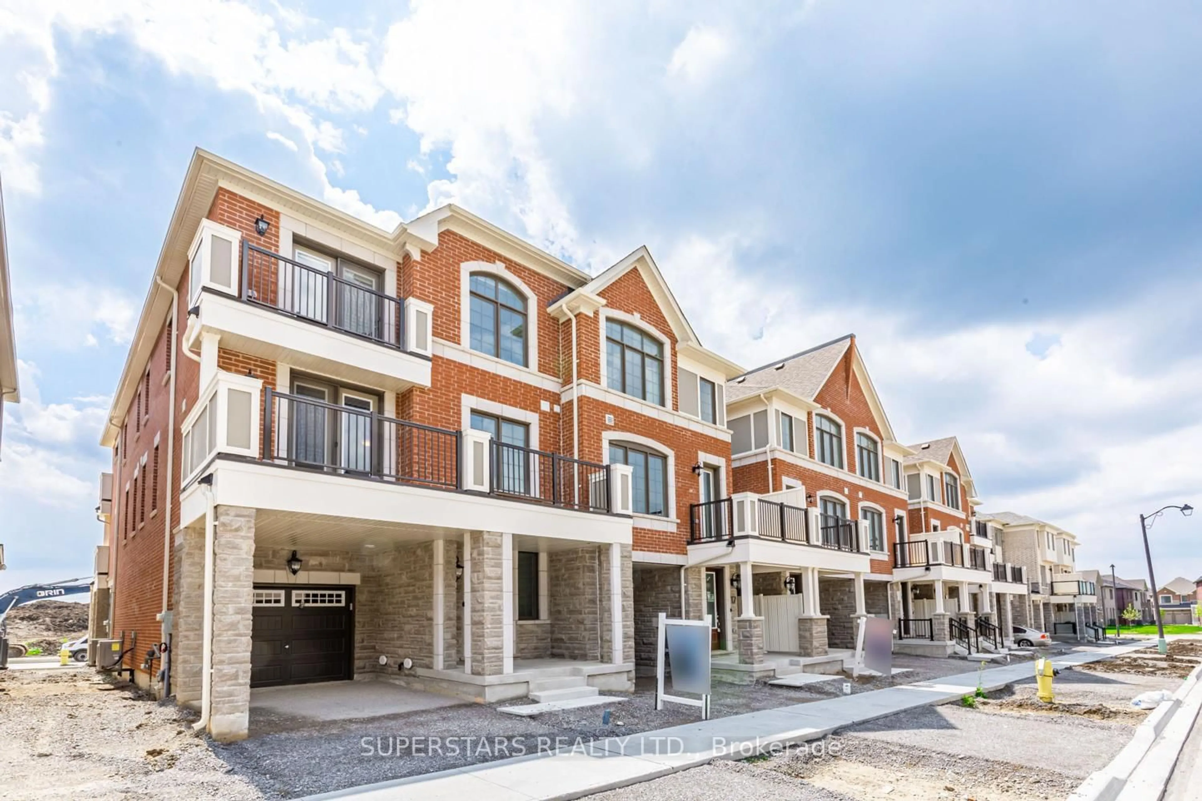 Unknown for 19 Avani Ave, Markham Ontario L6C 3M4