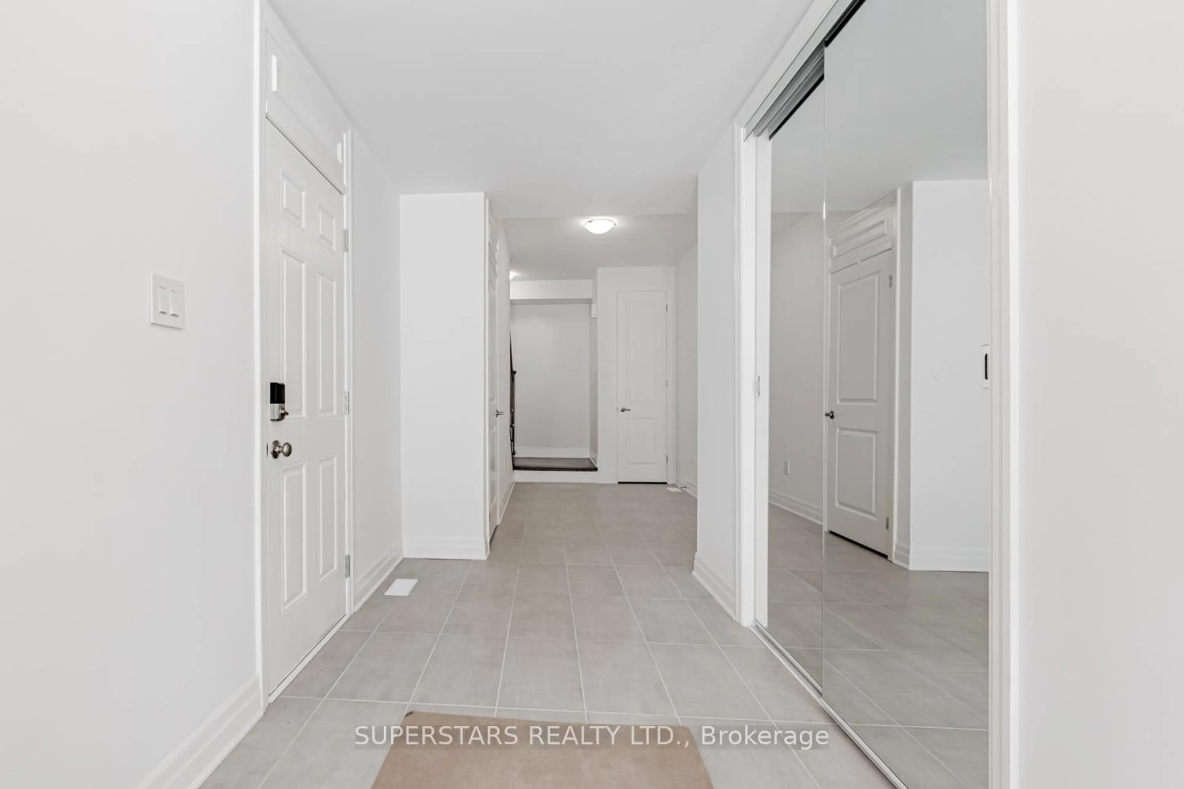 Unknown for 19 Avani Ave, Markham Ontario L6C 3M4