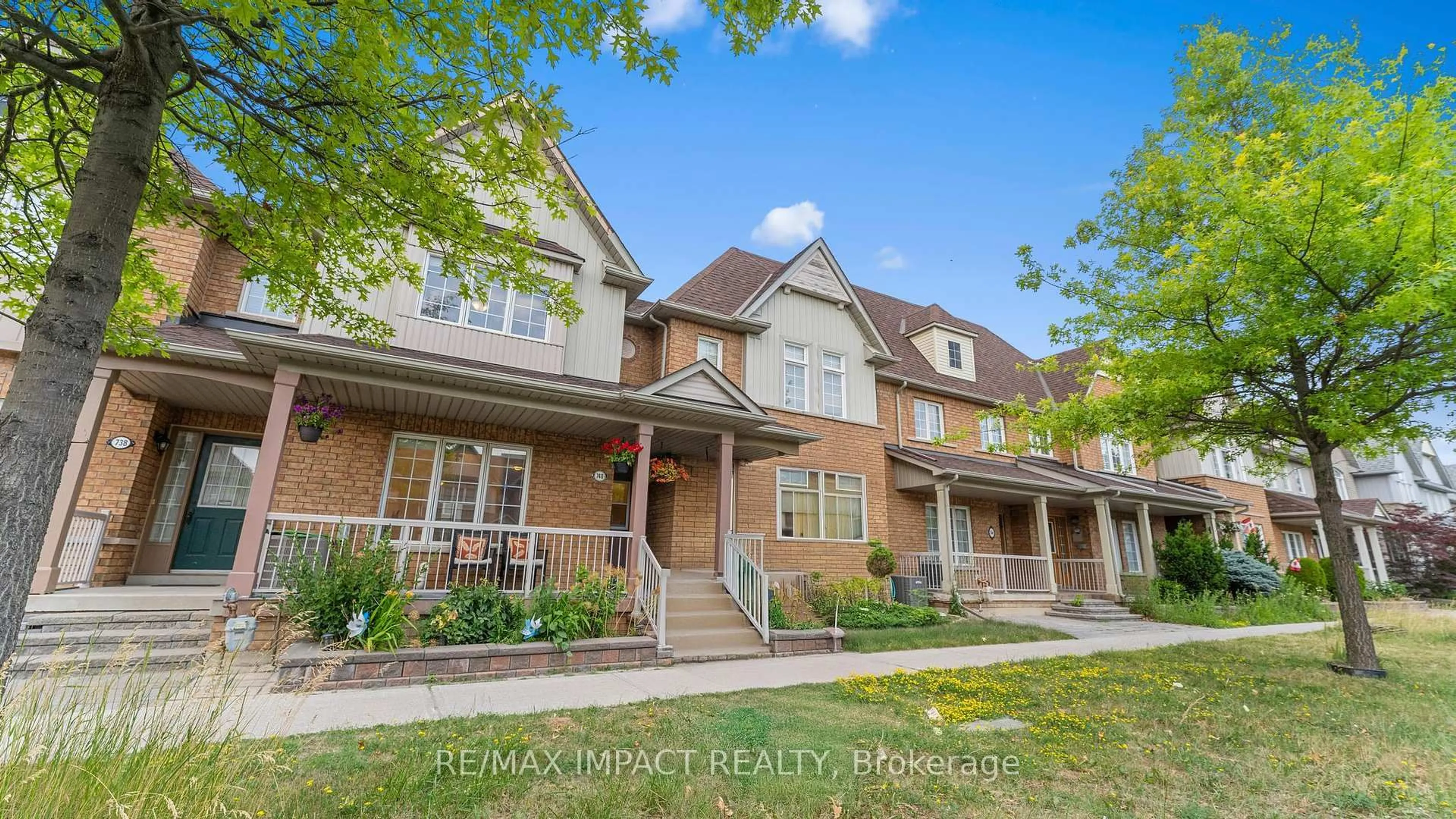 Home with brick exterior material, street for 740 Bur Oak Ave, Markham Ontario L6E 1R2