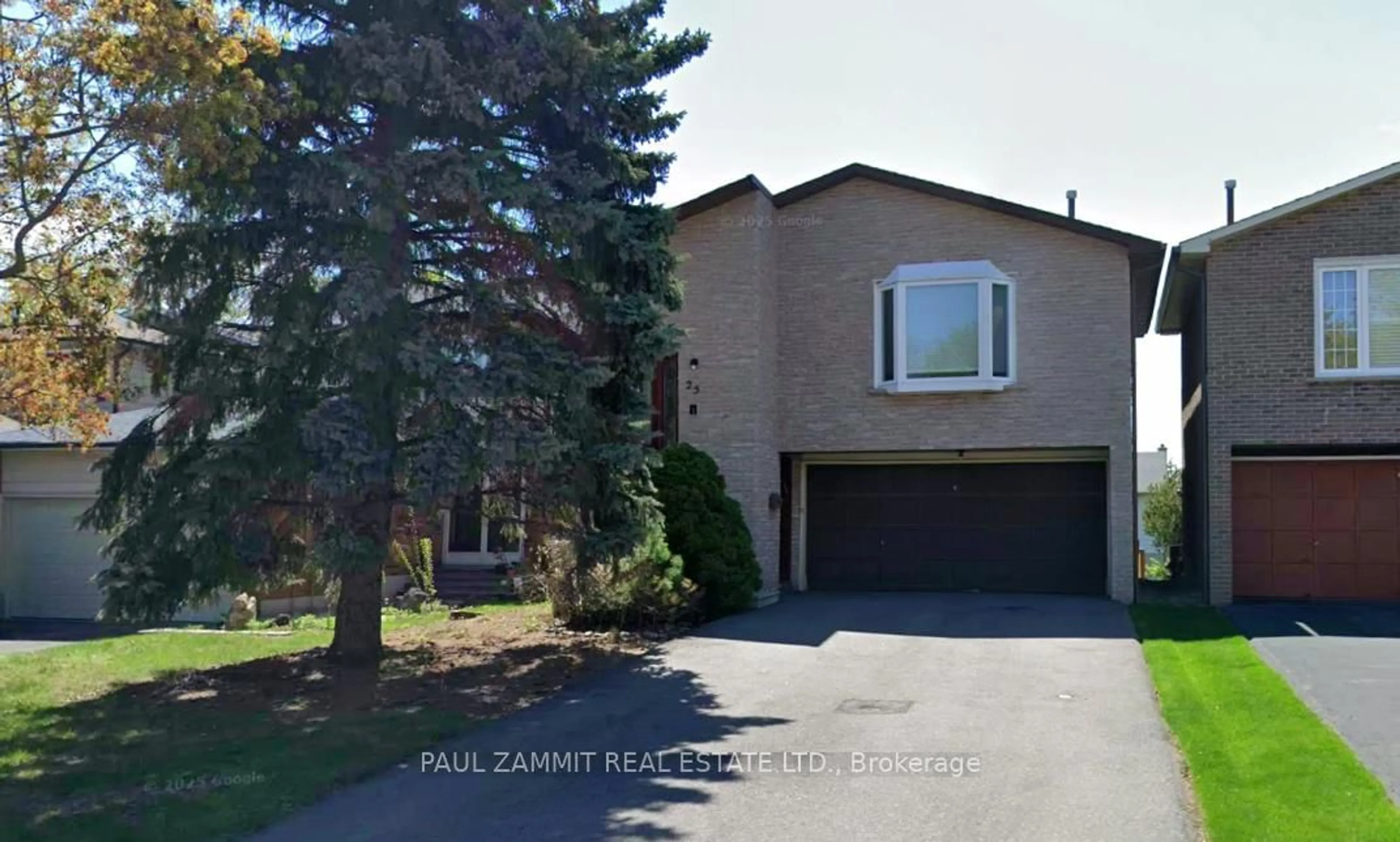 Home with vinyl exterior material, street for 25 Hoover Dr, Markham Ontario L3T 5M6