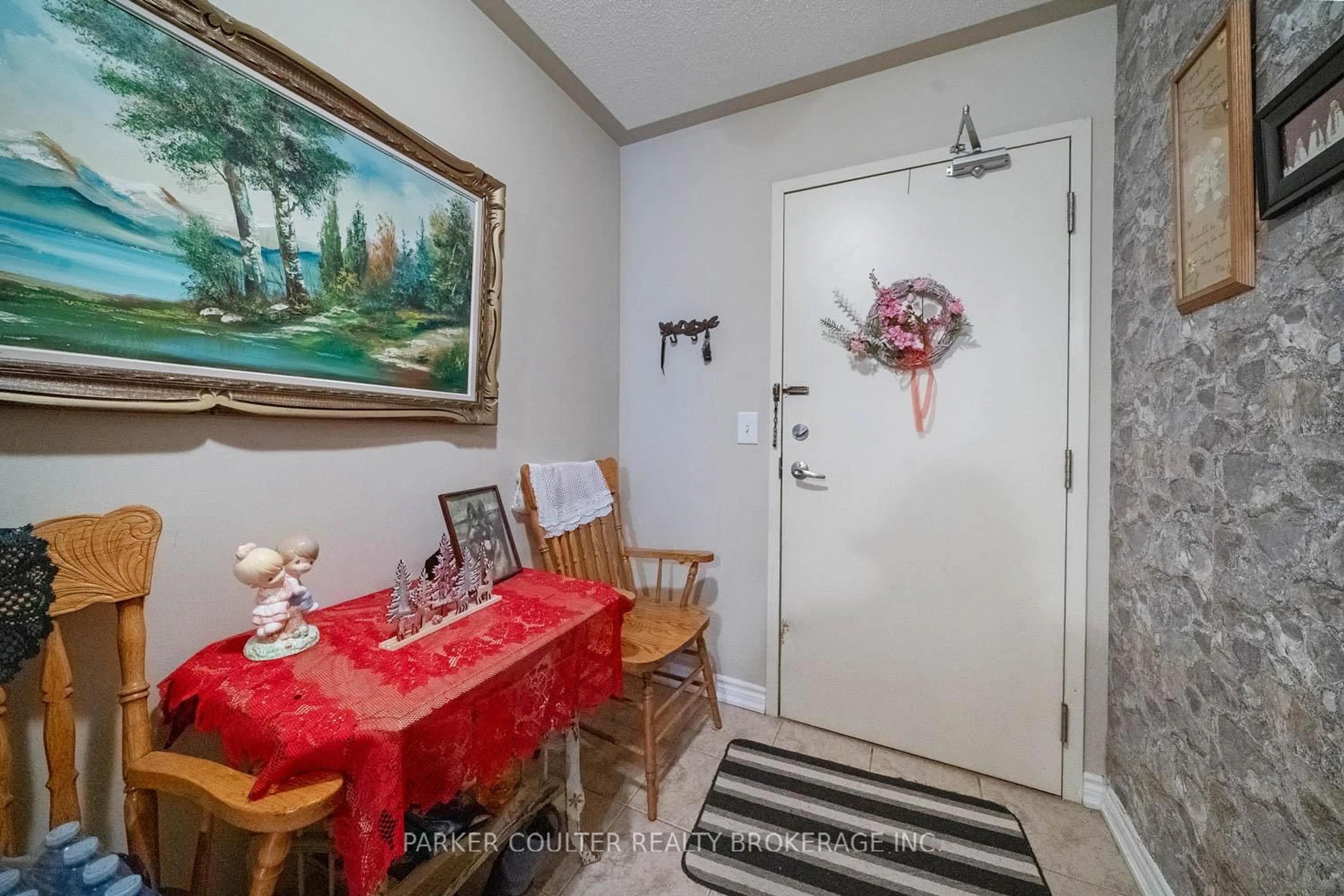 Unknown for 112 Simcoe Rd #301, Bradford West Gwillimbury Ontario L3Z 1Y2