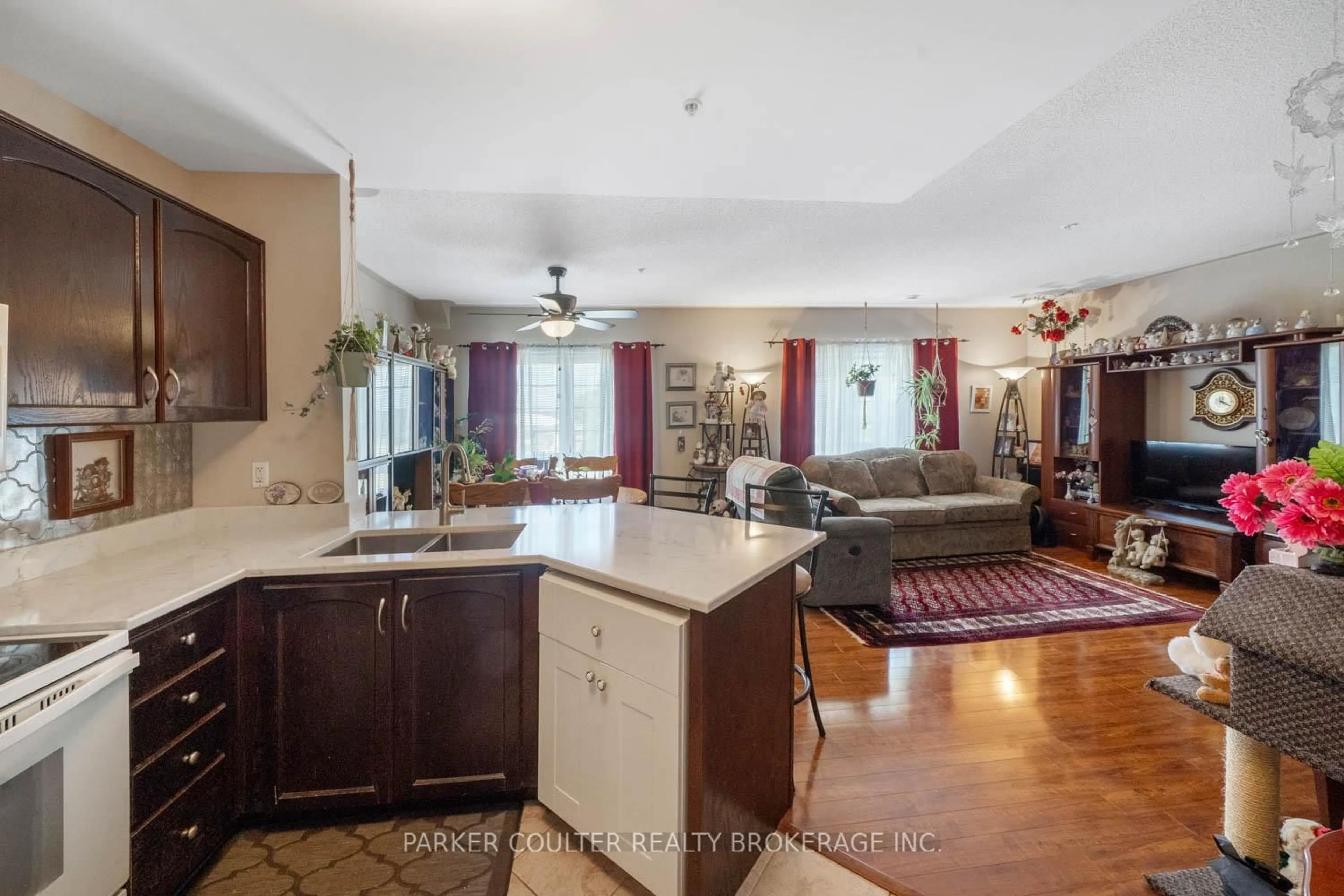 Open concept kitchen, unknown for 112 Simcoe Rd #301, Bradford West Gwillimbury Ontario L3Z 1Y2
