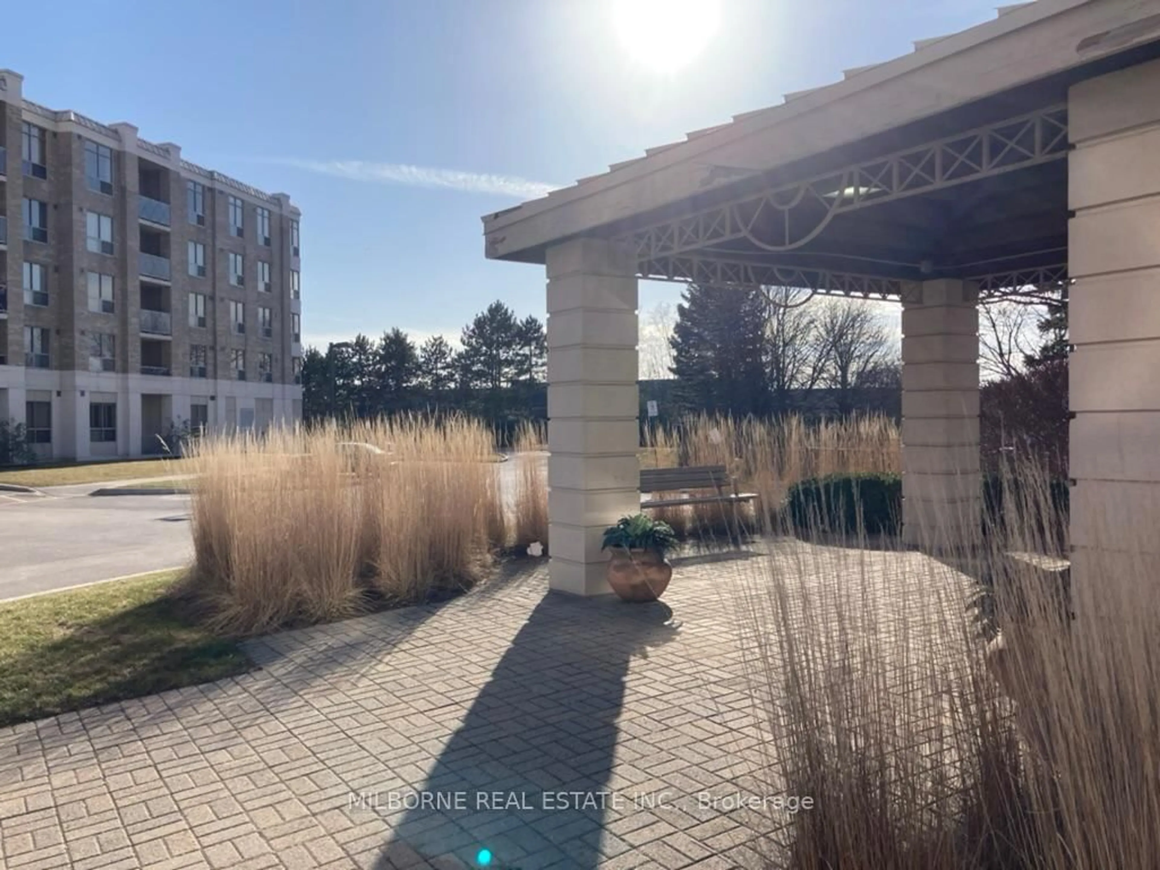 Unknown for 2200 John St #406, Markham Ontario L3T 7S7