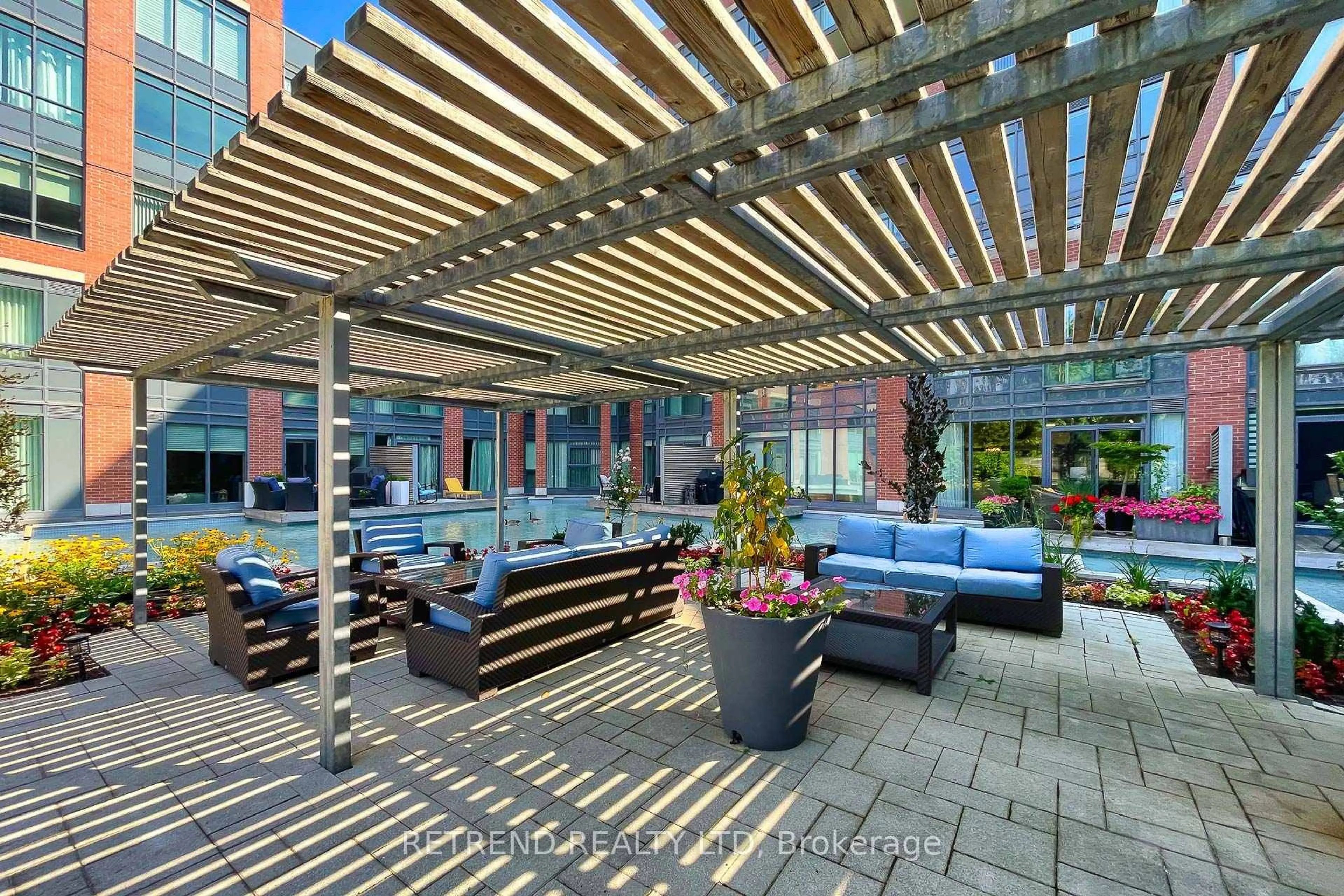 Patio, unknown for 7608 Yonge St #541, Vaughan Ontario L4J 0J5